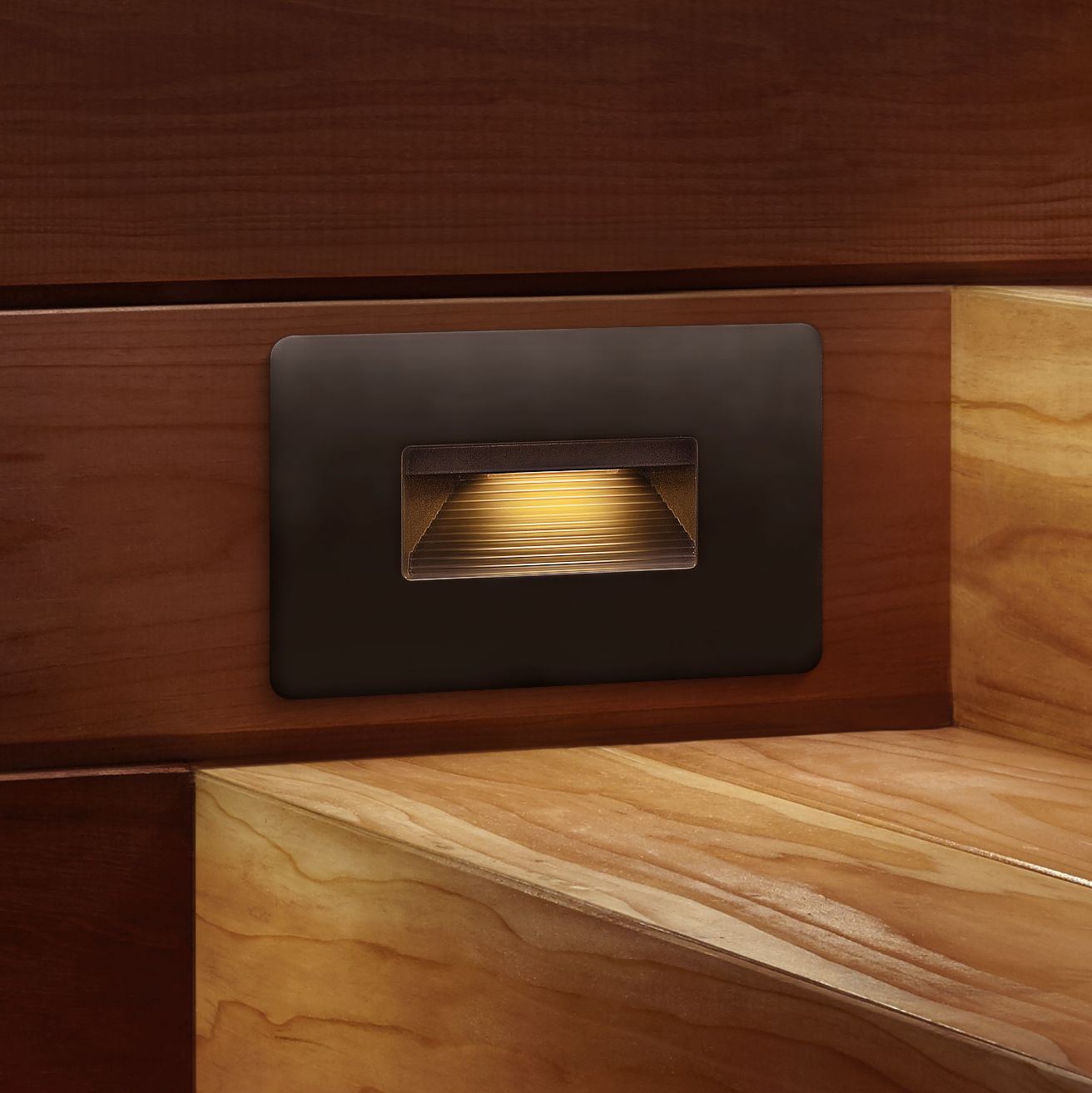 Hinkley Luna Bronze Collection