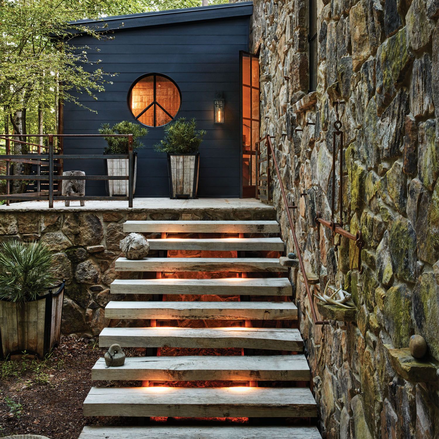 Hinkley Nuvi 5" Wide Sandstone LED Landscape Deck Light