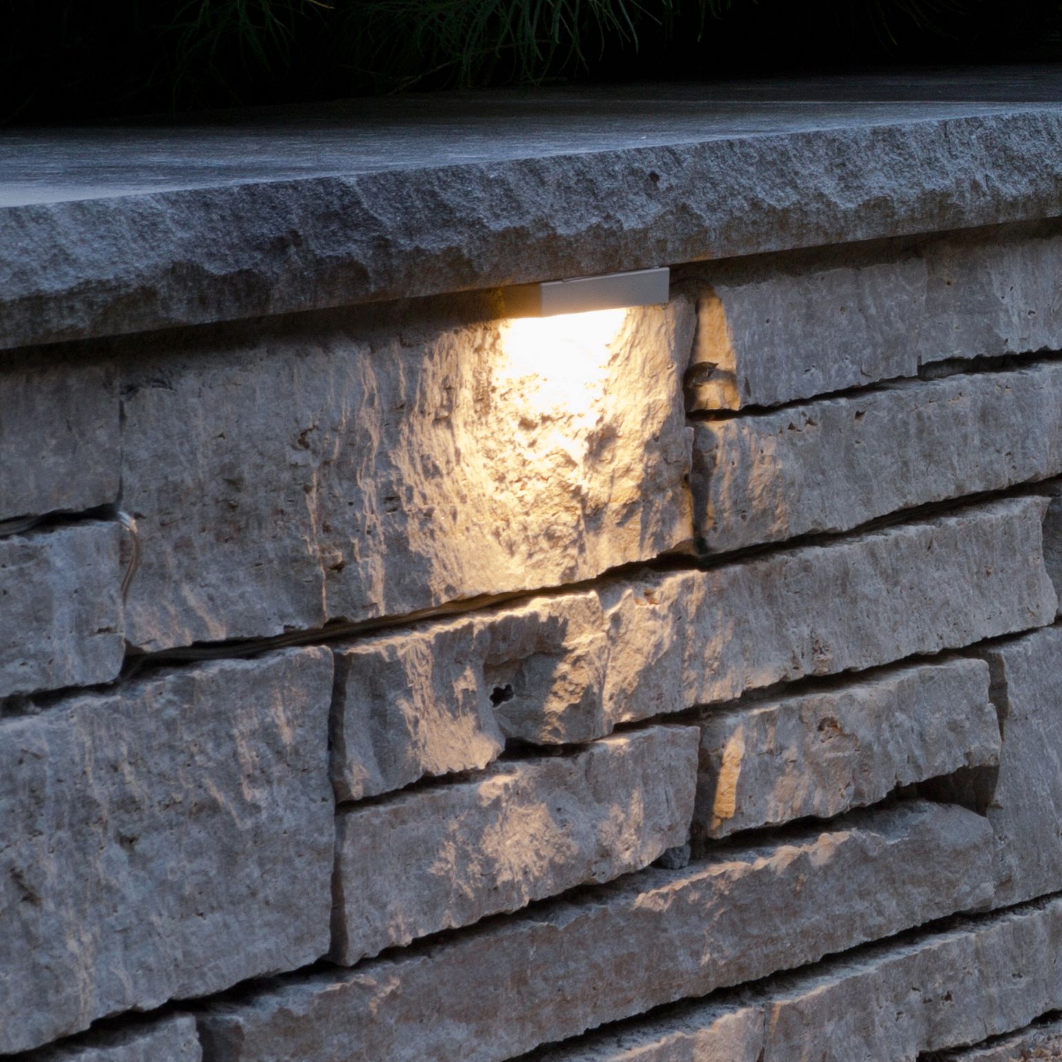 Hinkley Nuvi Bronze Collection