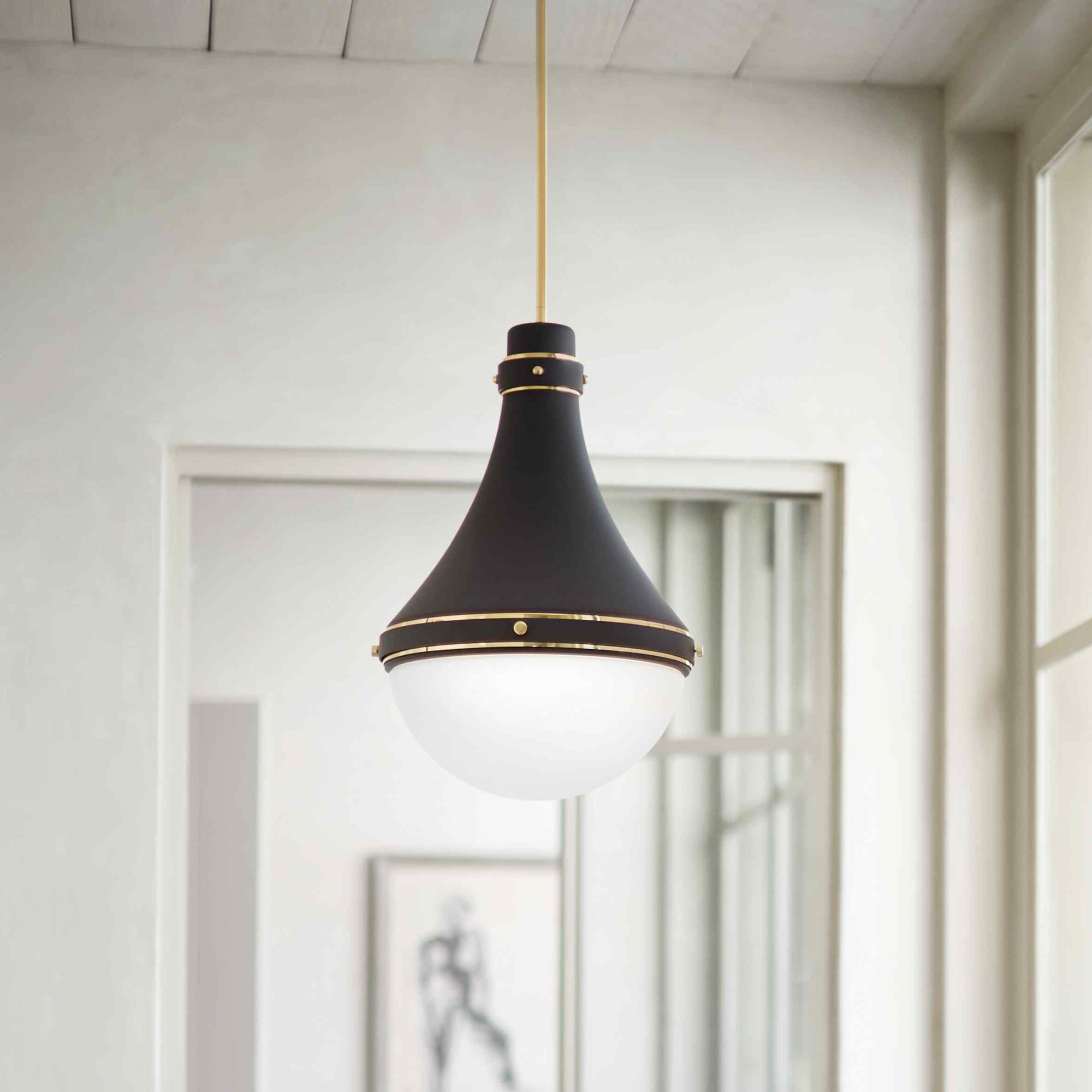 Hinkley Oliver Black Collection