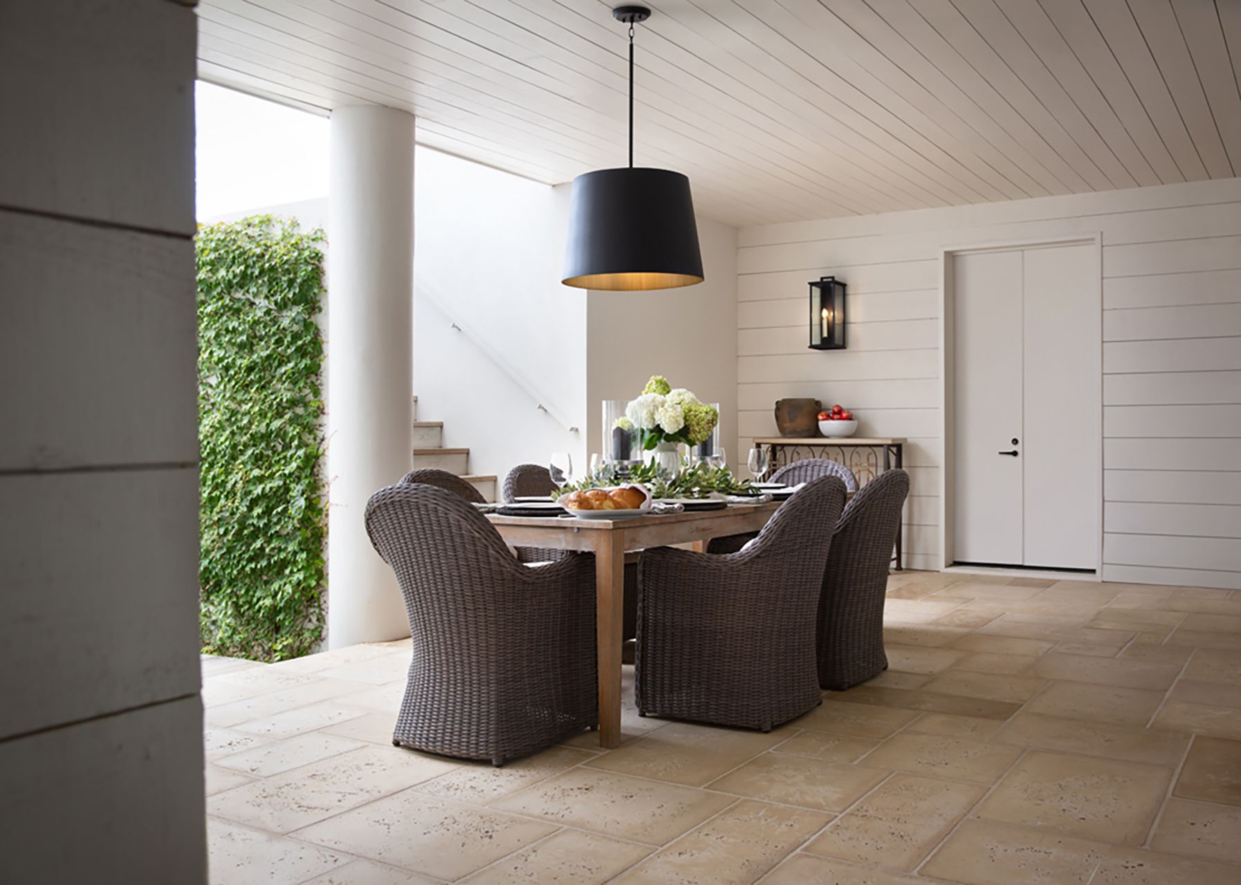 Image 6 HINKLEY OUTDOOR ALDER Medium Hanging Pendant Burnished Bronze more views