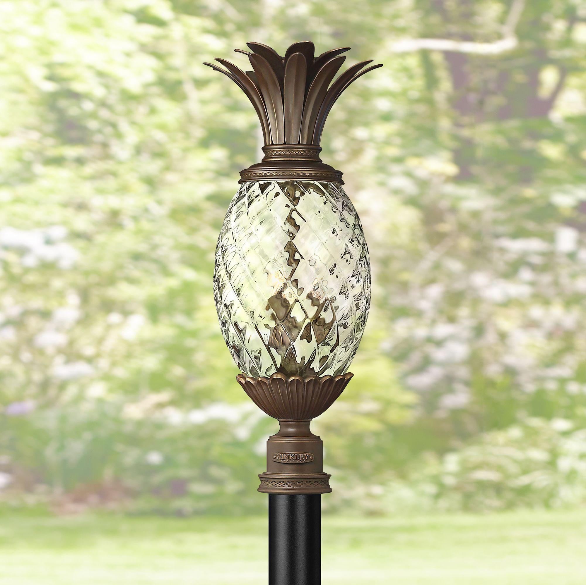 Pineapple outdoor light deals post