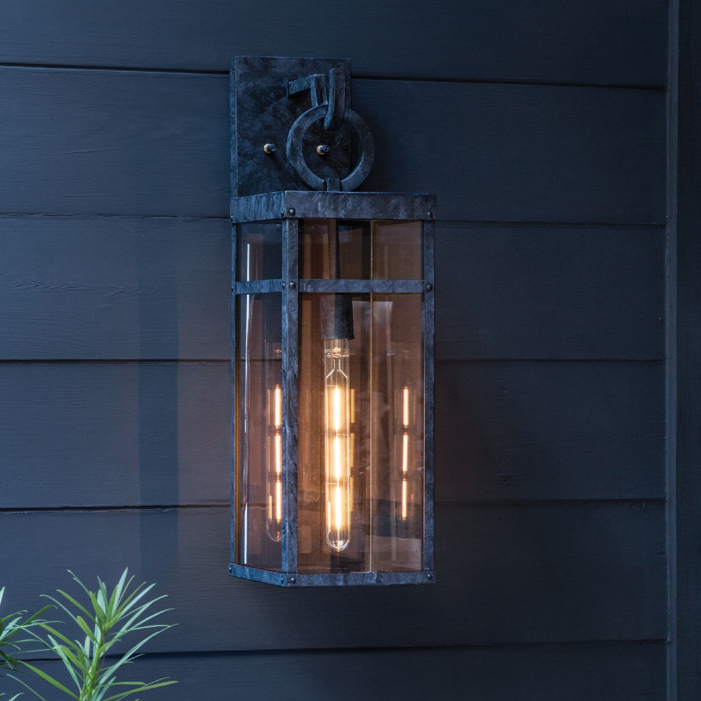 HINKLEY Porter Bronze Collection