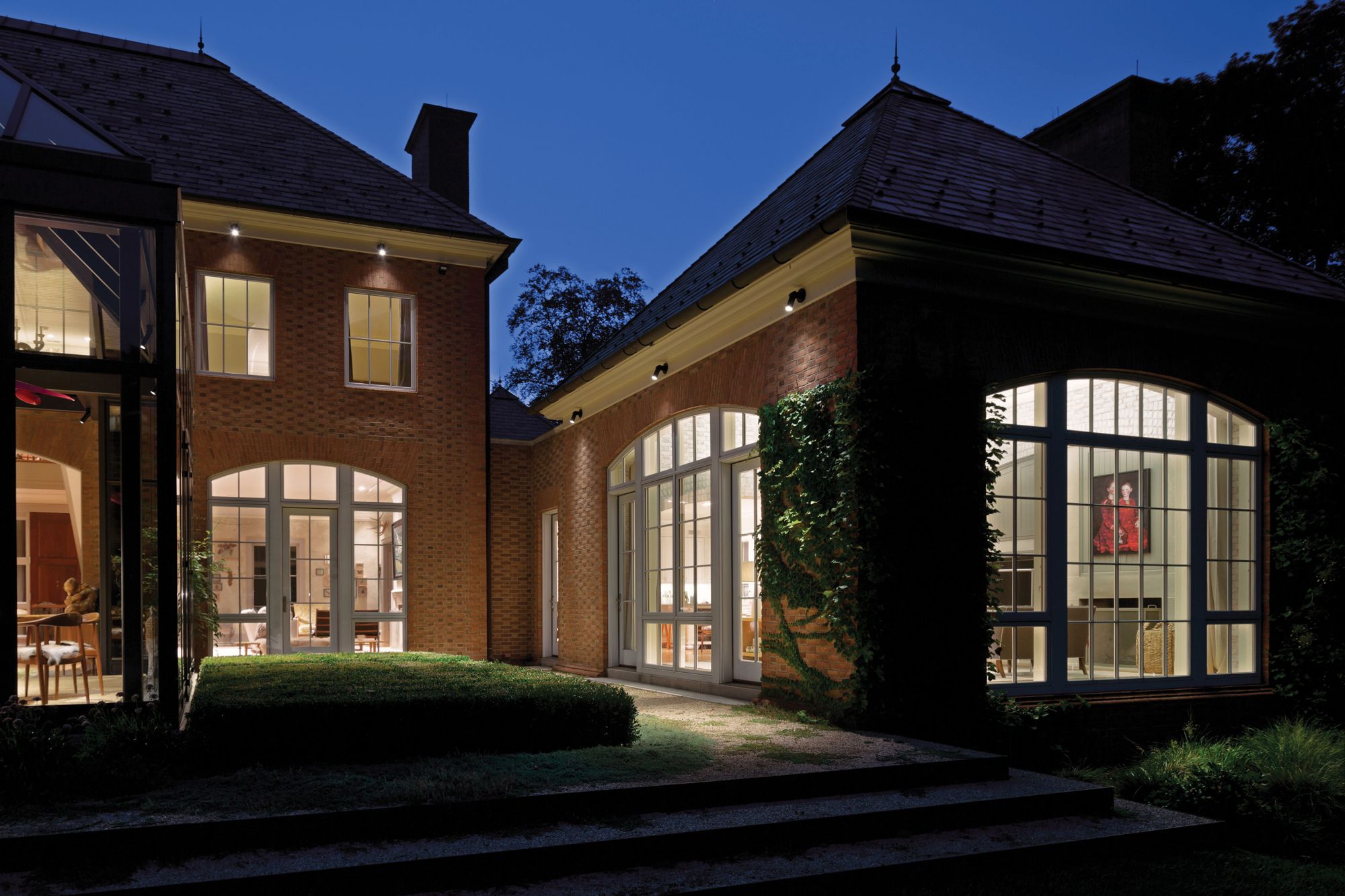 Hinkley Small Bronze Low Voltage Landscape Spotlight in scene