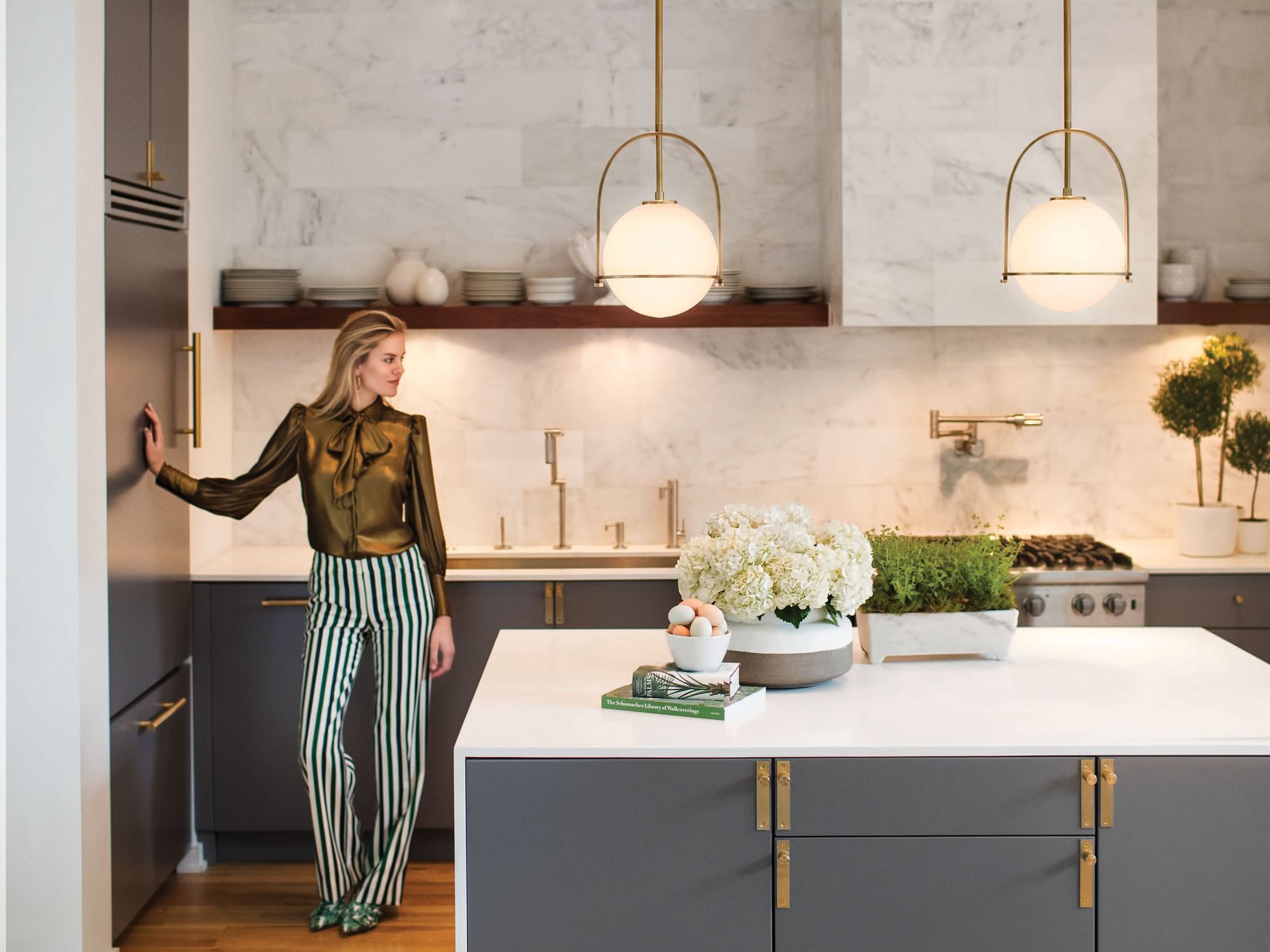 Hinkley Somerset 11 1/2" Heritage Brass White Orb Globe Mini Pendant