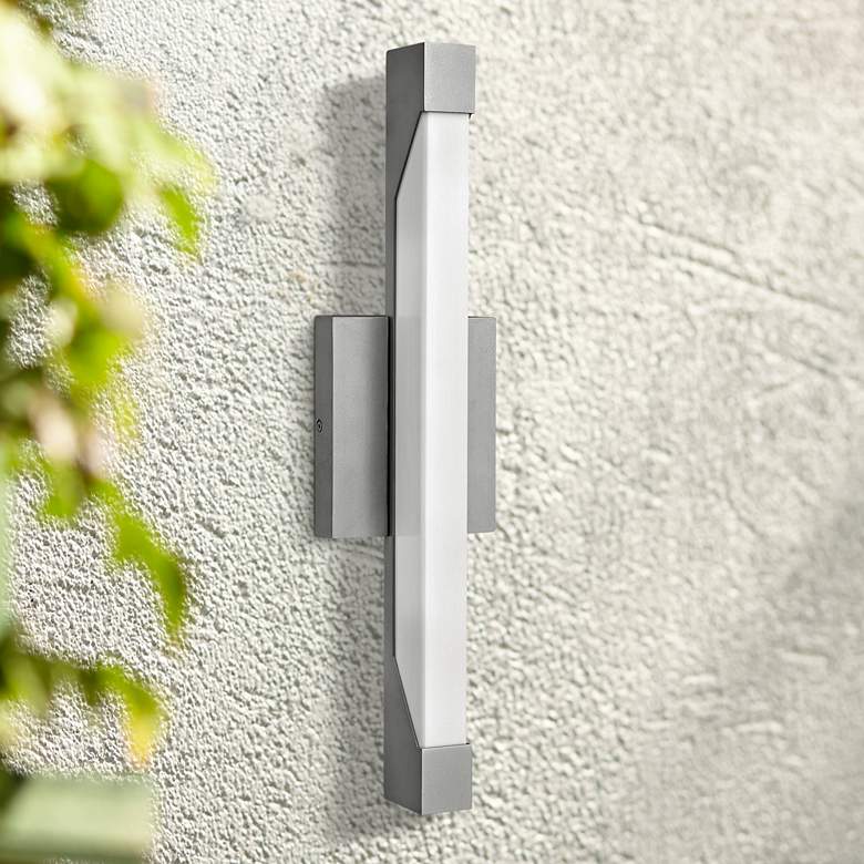 Image 1 Hinkley Vista 18 3/4 inchH LED Titanium Outdoor Wall Light