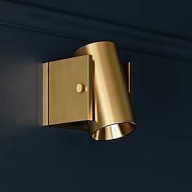 Image1 of Hudson Valley Nowra 4.75" 1 Lt. Aged Brass Wall Sconce