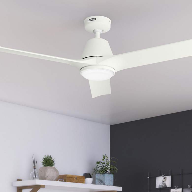 Image 1 Hunter Aeronaut LED 52 in Matte White ENERGY STAR Outdoor Fan