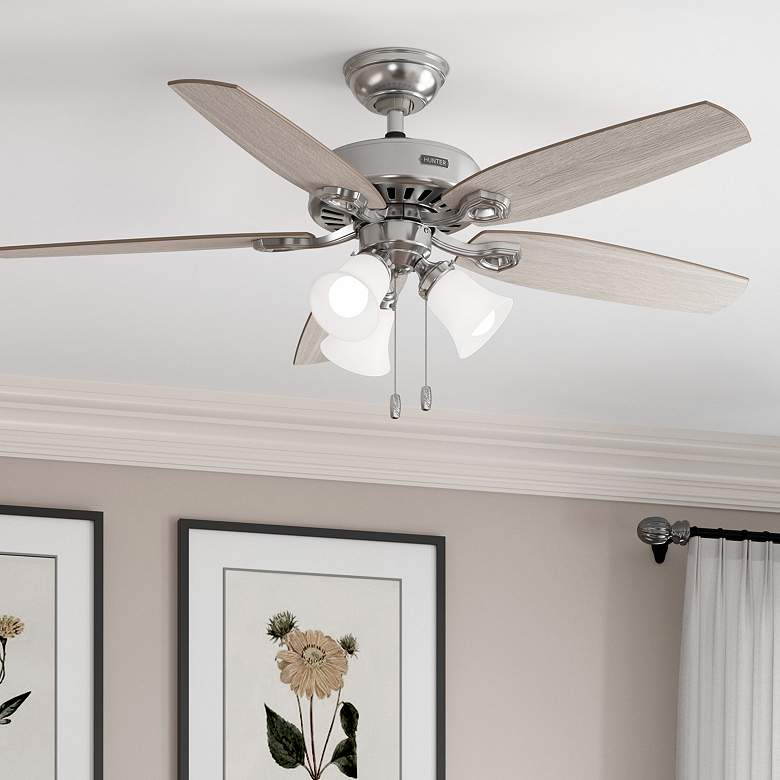 Image 1 Hunter Builder LED 52 in Brushed Nickel ENERGY STAR Indoor Fan