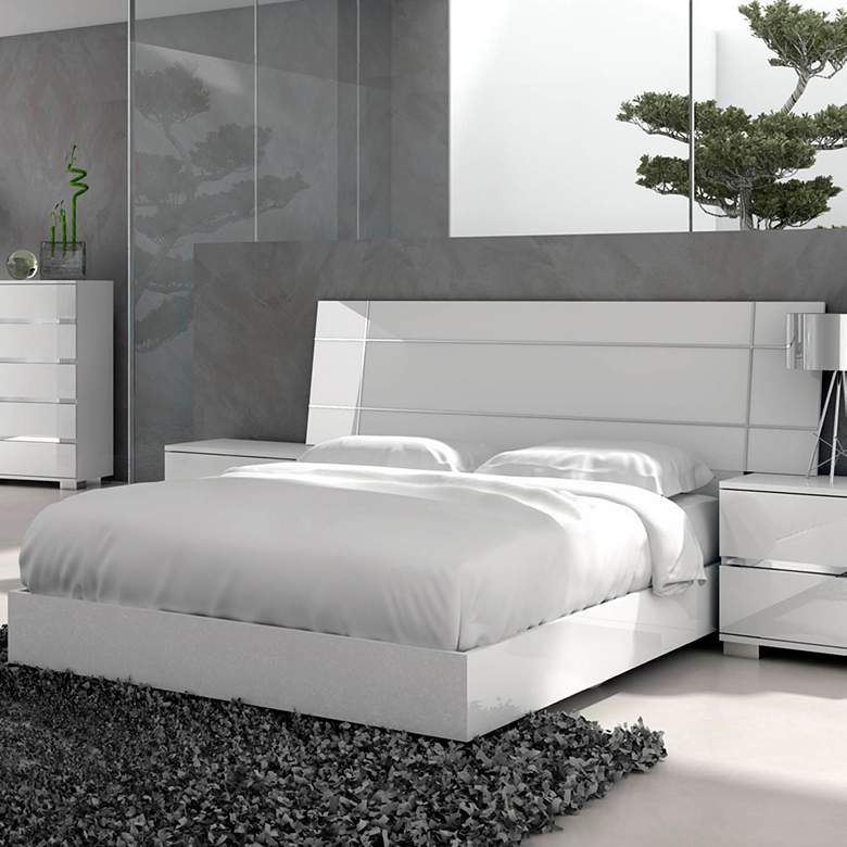 Icon High Gloss White Queen Platform Bed