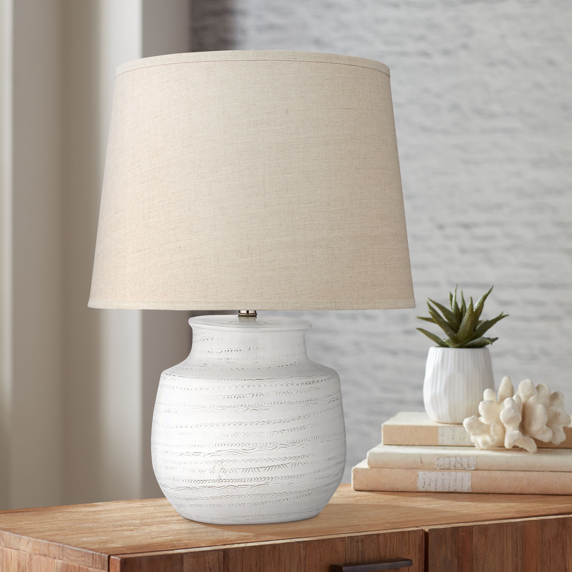 Off white store ceramic table lamps