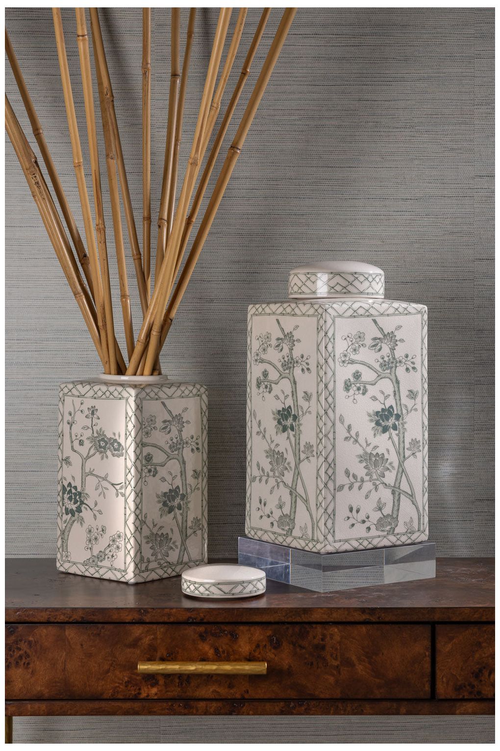 Image 4 Jardin Green Jar Large more views