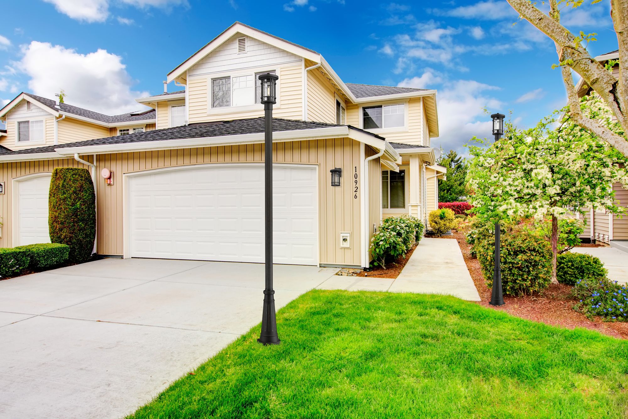 Image 2 Jordan by Z-Lite Oil Rubbed Bronze 13.5 inch 1 Light Outdoor Wall Sconce more views