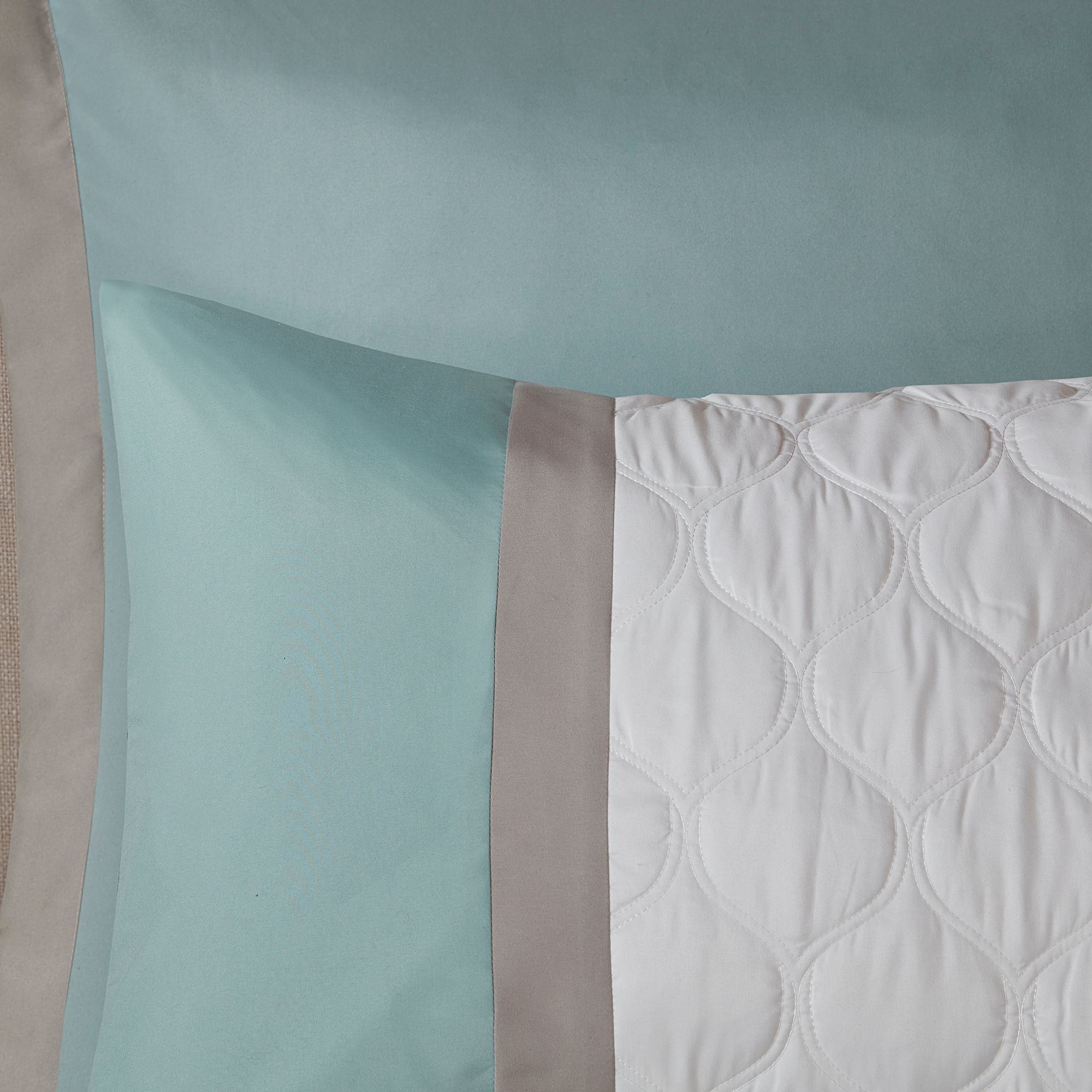 Thumbnail4 of Josefina Seafoam White 8-Piece Cal King Comforter Bed Set more views