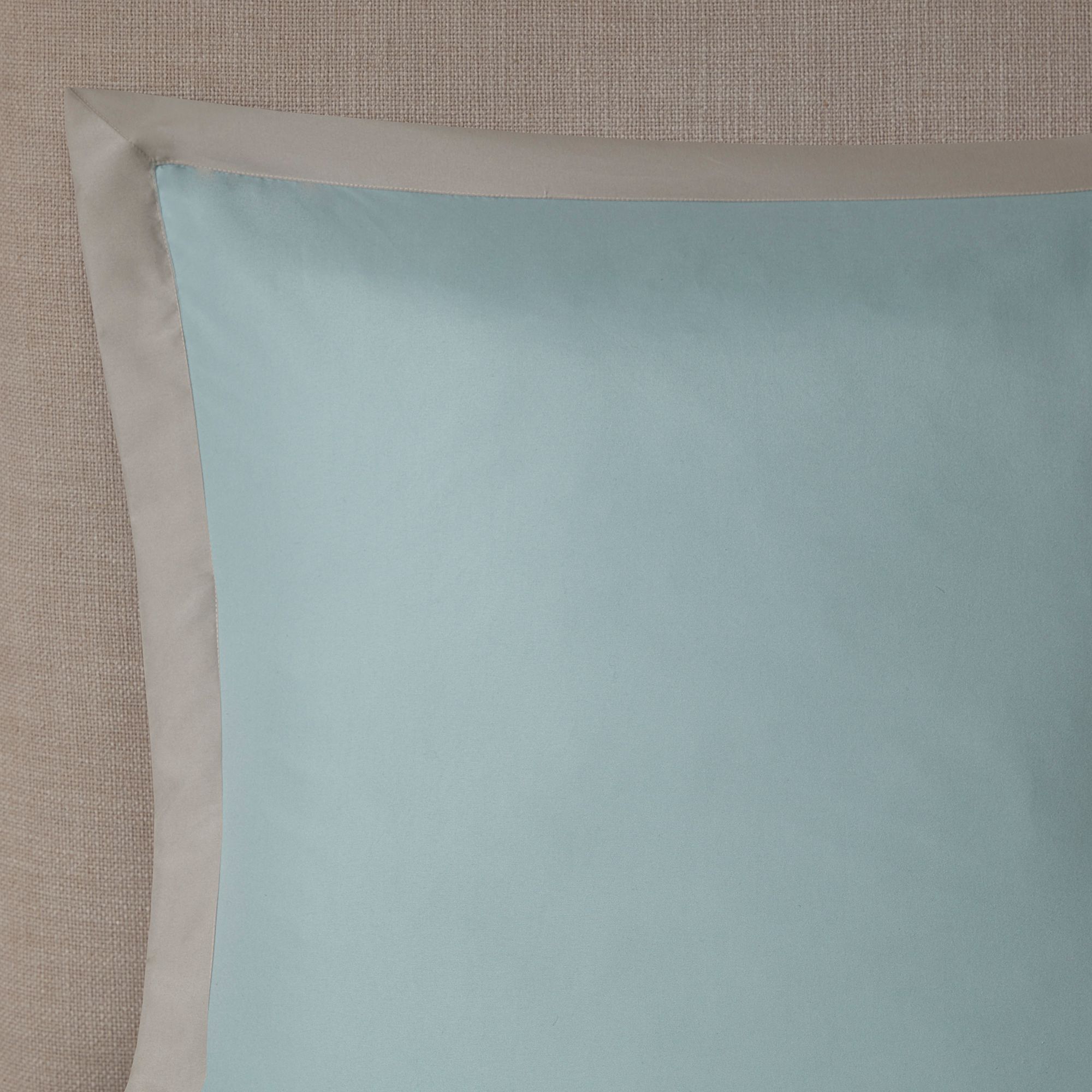Josefina Seafoam White 8-Piece Cal King Comforter Bed Set