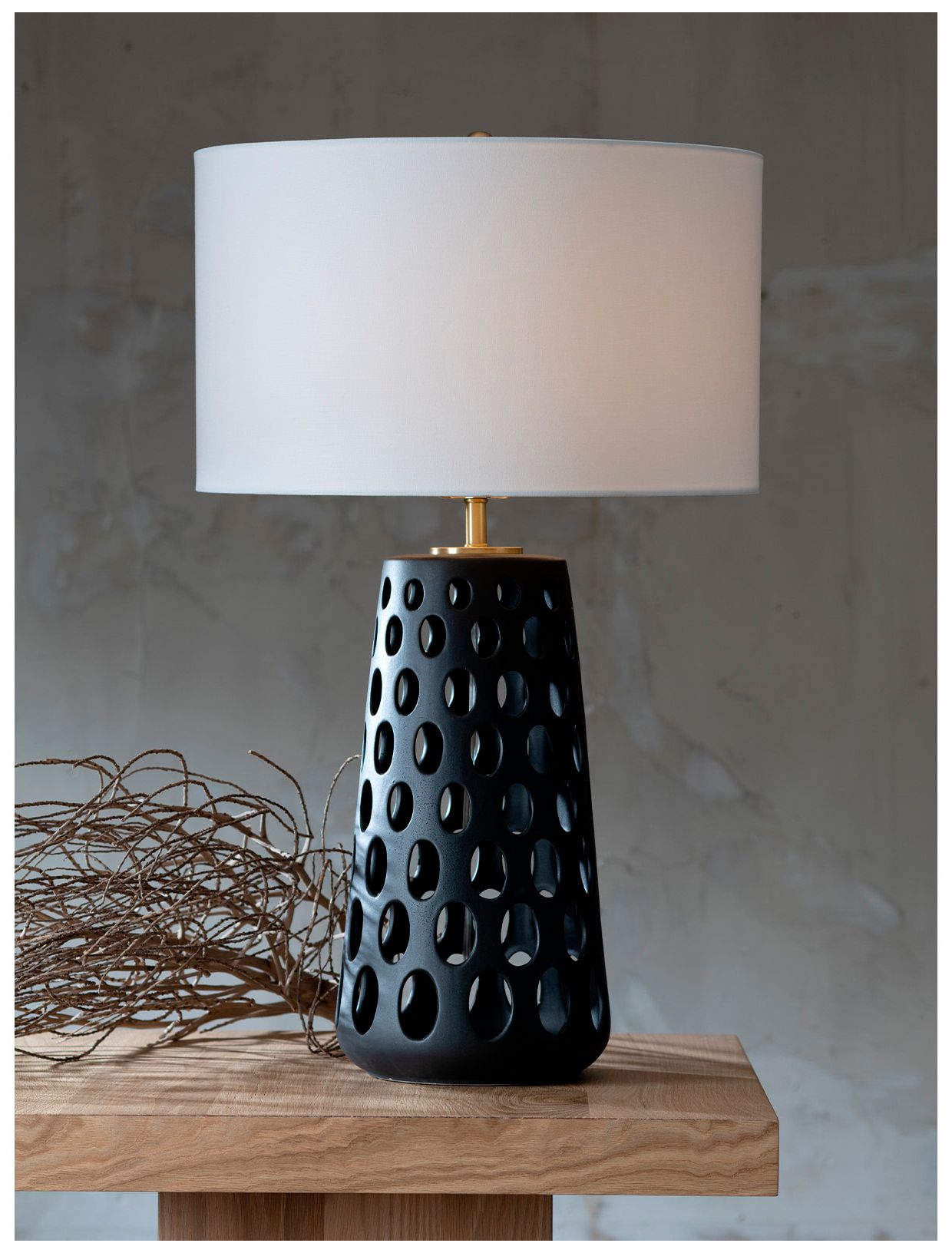 Image 3 Kelvin Ceramic Table Lamp (Black) more views