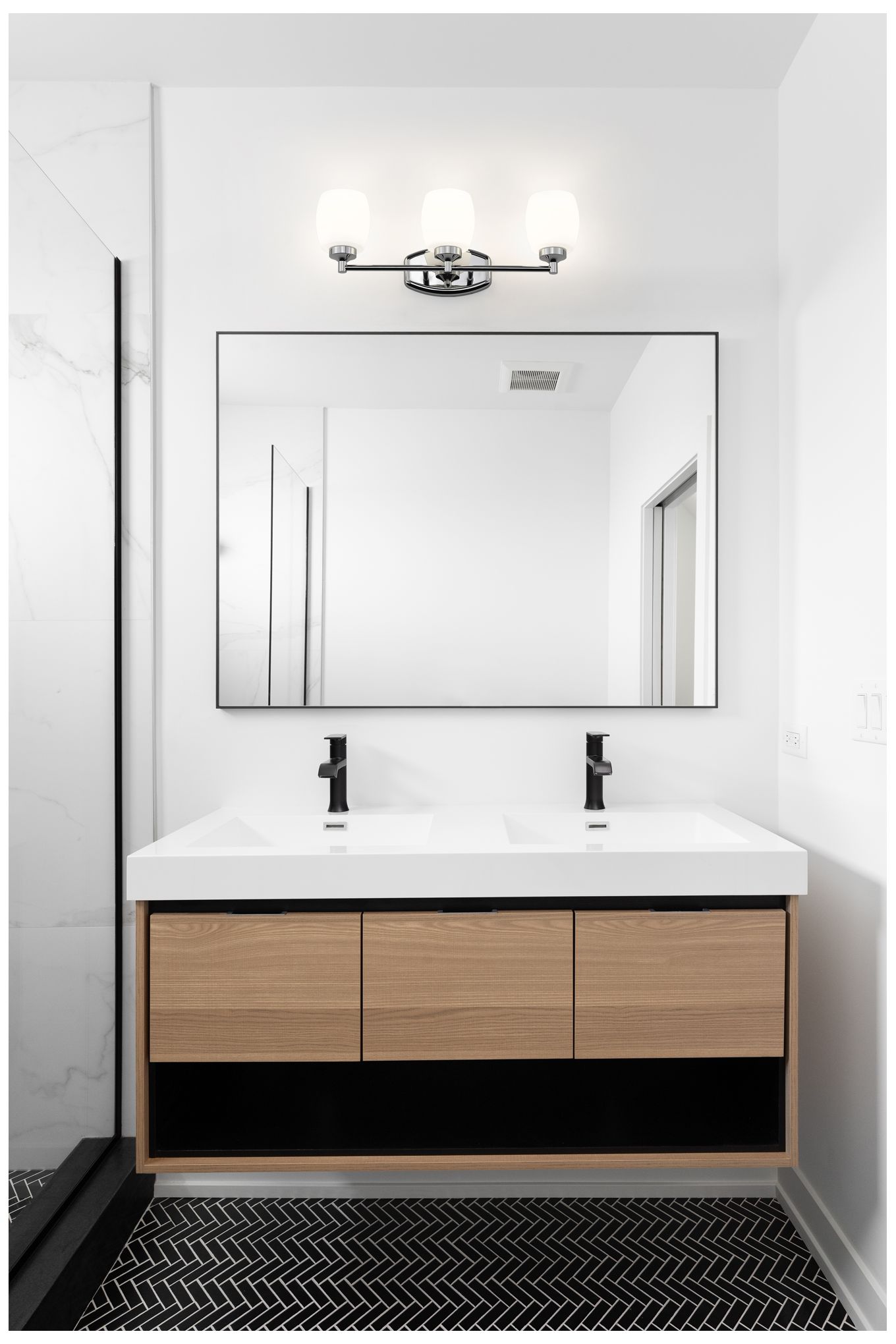 Thumbnail3 of Kendrick by Z-Lite Chrome 23 inch 3 Light Vanity more views