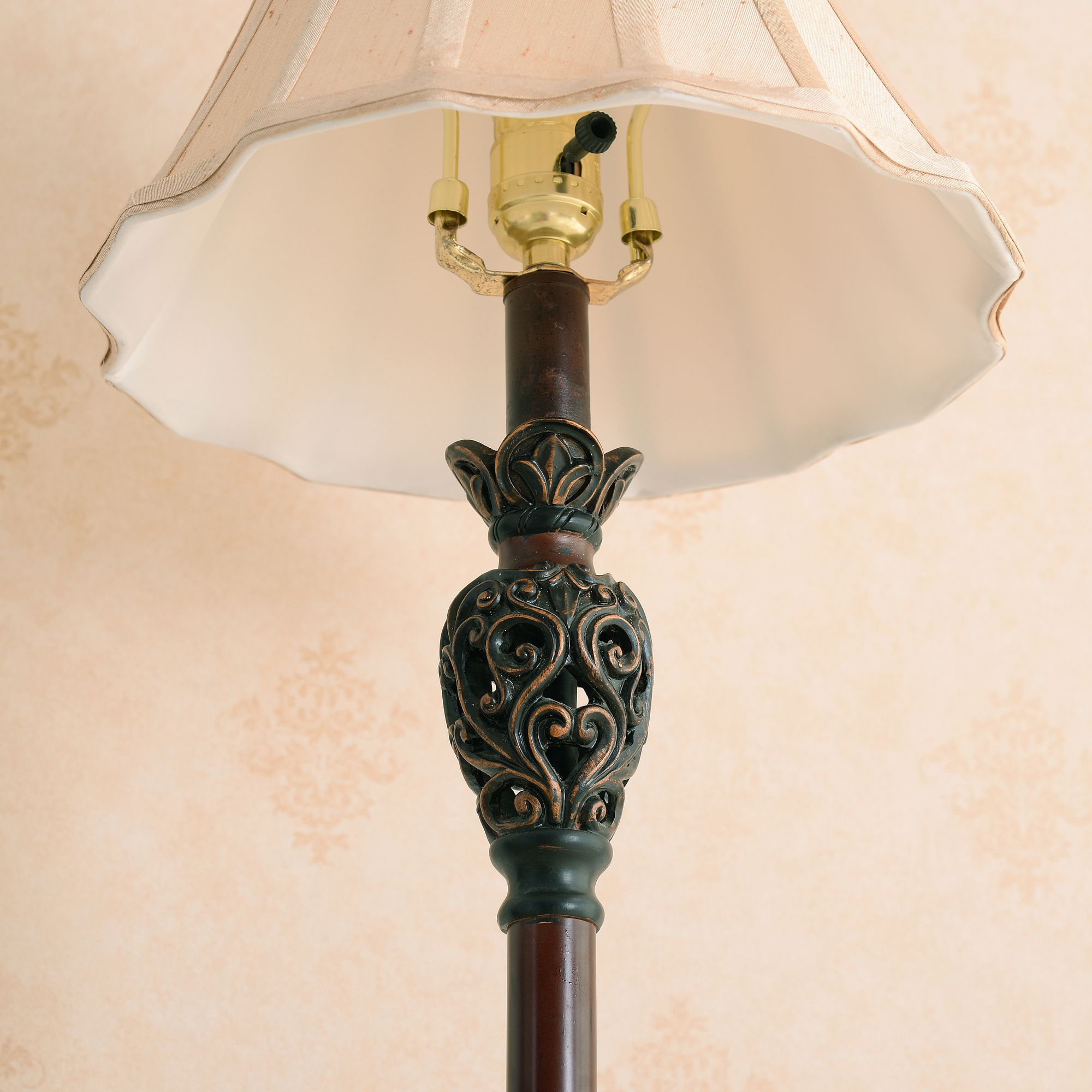 Kenroy Home Iron Lace Golden Ruby Buffet Table Lamp