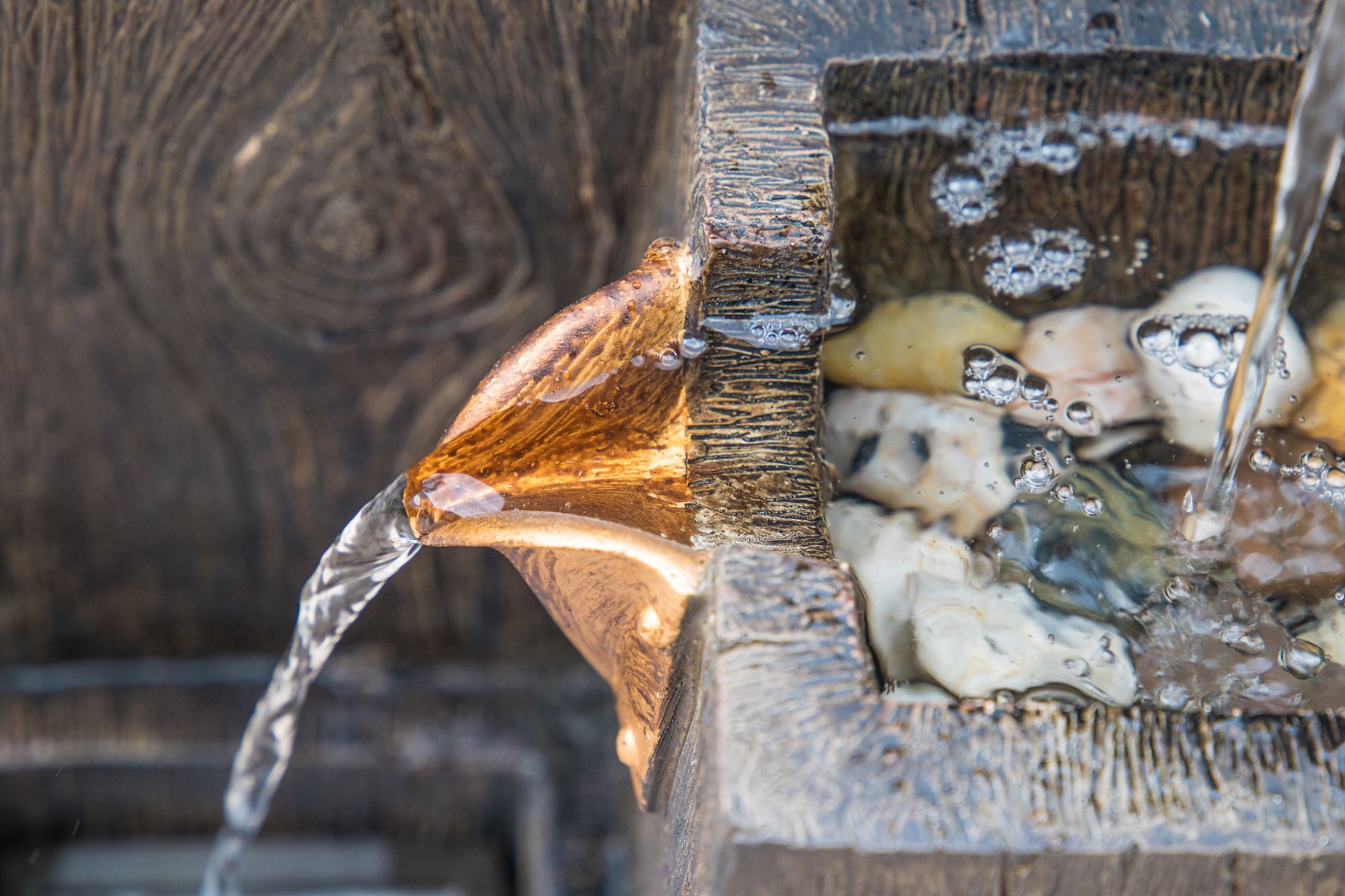 Kenroy Home Lincoln 34" High Wood Grain Rustic Modern Fountain