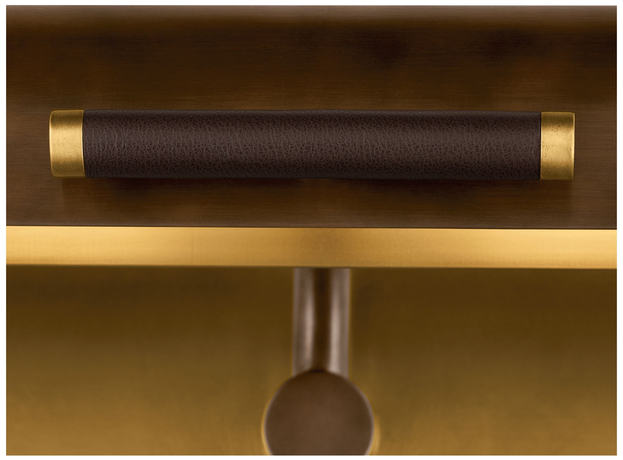Kichler Caillier 23.25" 2-Light Picture Light in Lacquered Bronze