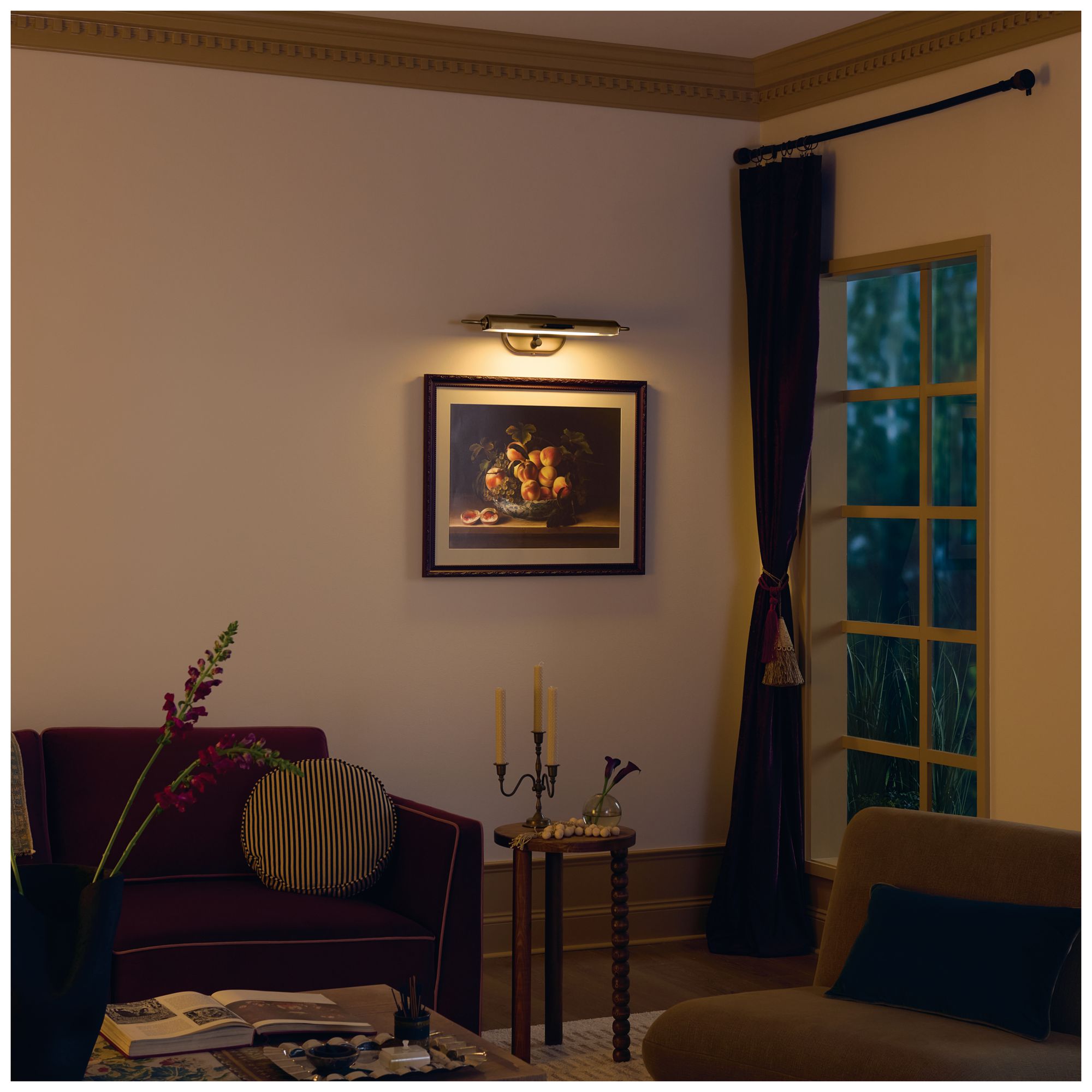 Kichler Caillier 23.25" 2-Light Picture Light in Lacquered Brass