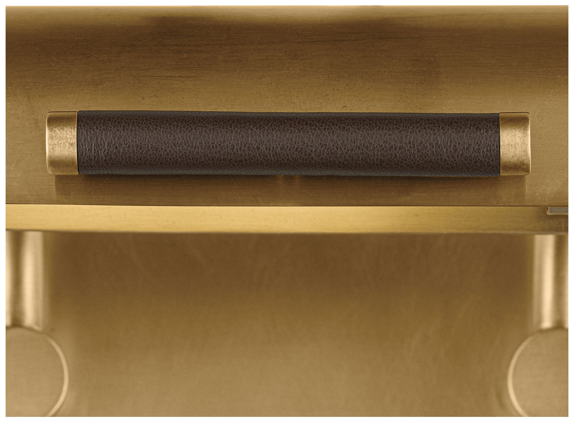 Kichler Caillier 35.25" 3-Light Picture Light in Lacquered Brass