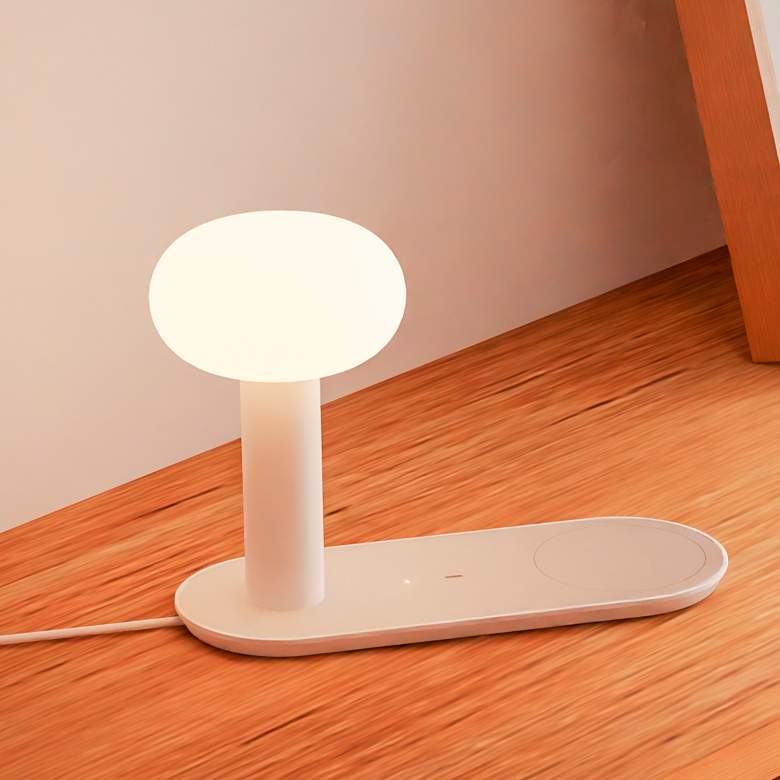 Image 1 Koncept Combi 7 1/2" LED Lamp in White with USB and Smart Charging Pad
