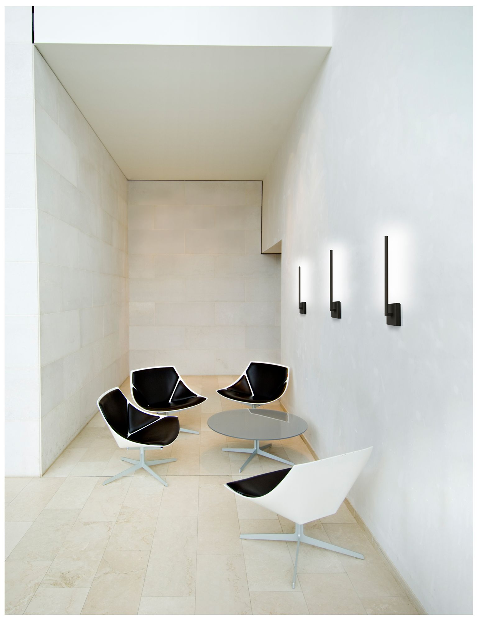 Image 2 Kuzco Pandora LED 18-in Black Wall Sconce more views