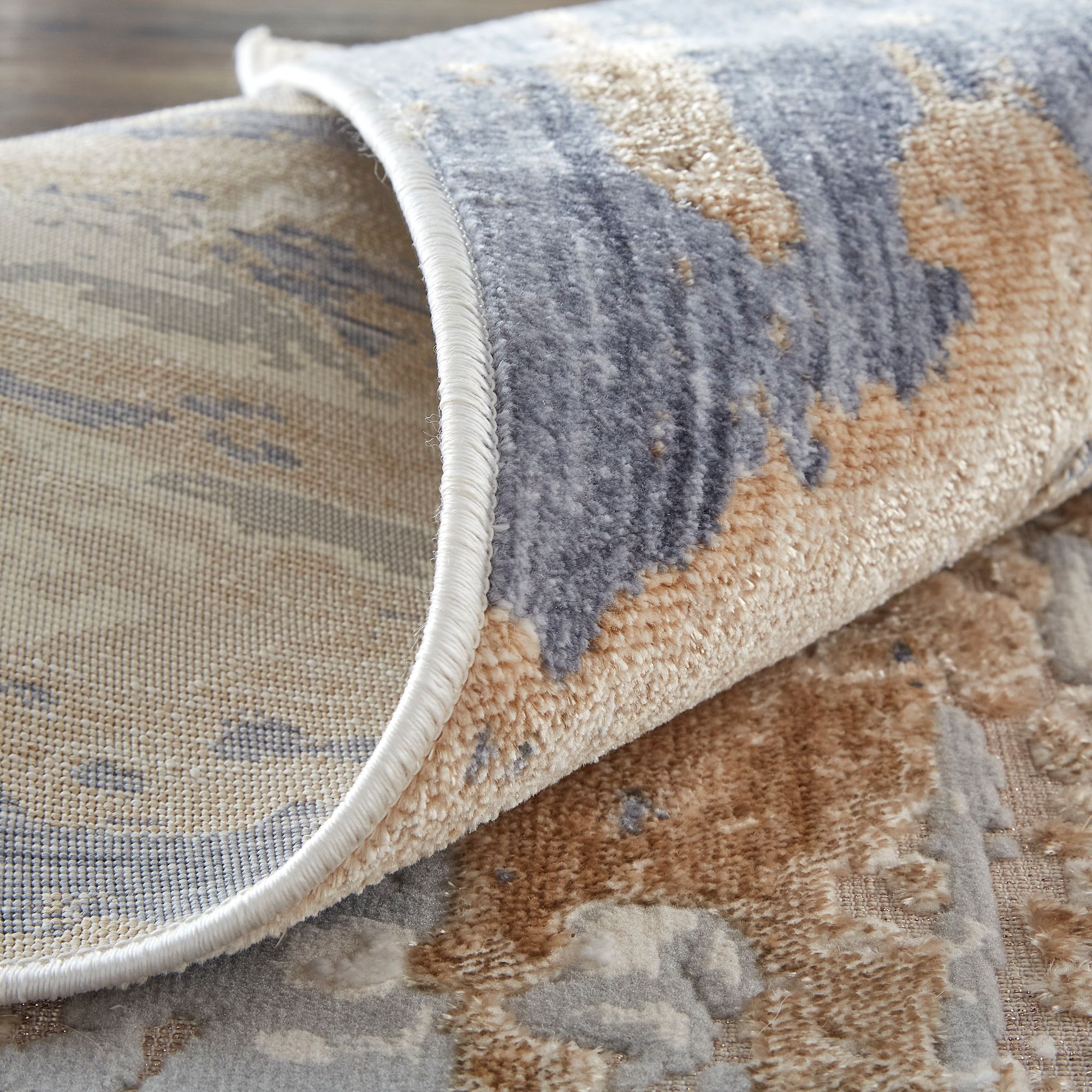 Laina 39G5F 7'10"x9'6" Sand Dollar and Gray Area Rug