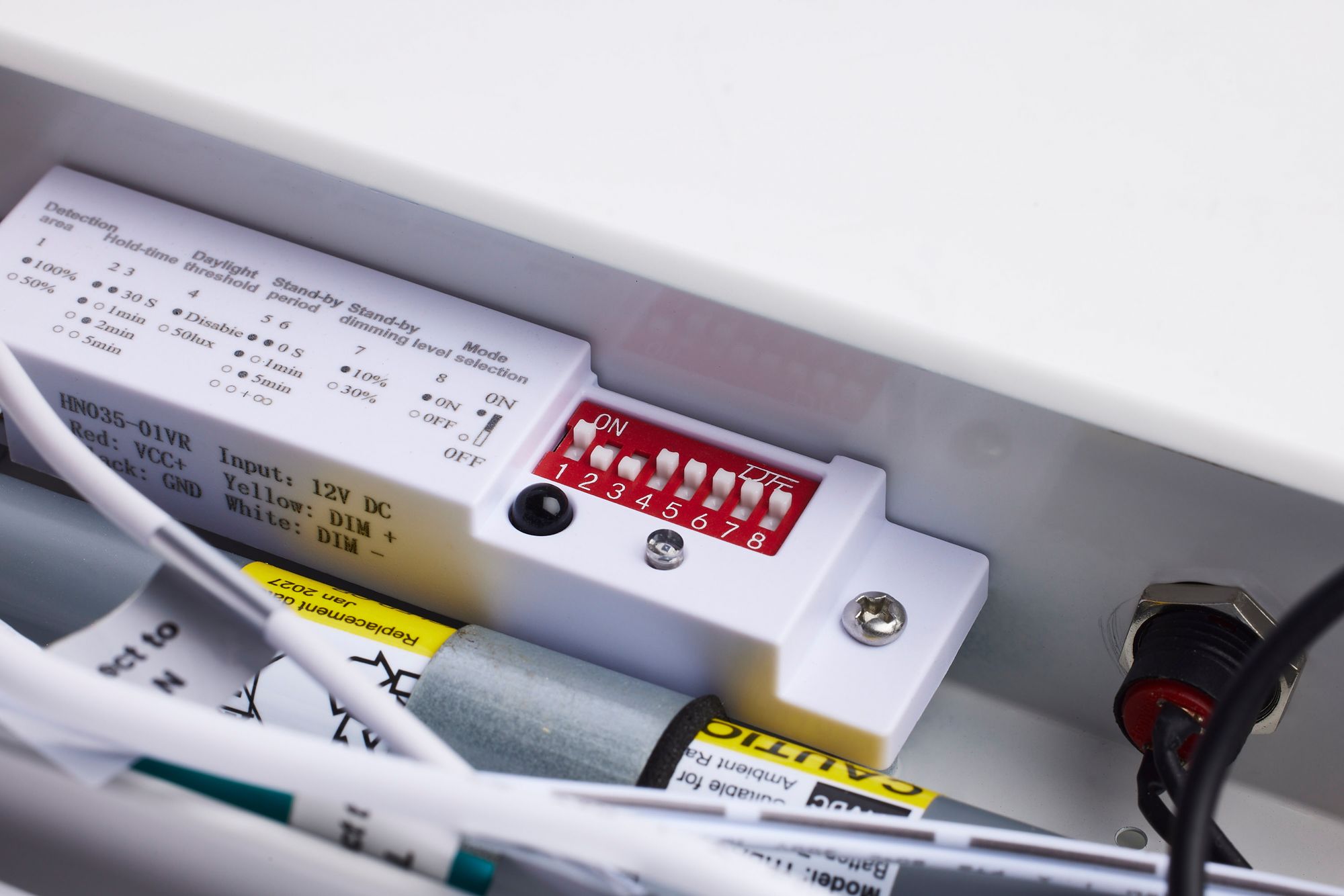 Image 7 LED 2 Ft Linear Strip Light 20W CCT Selectable; 100-277V more views