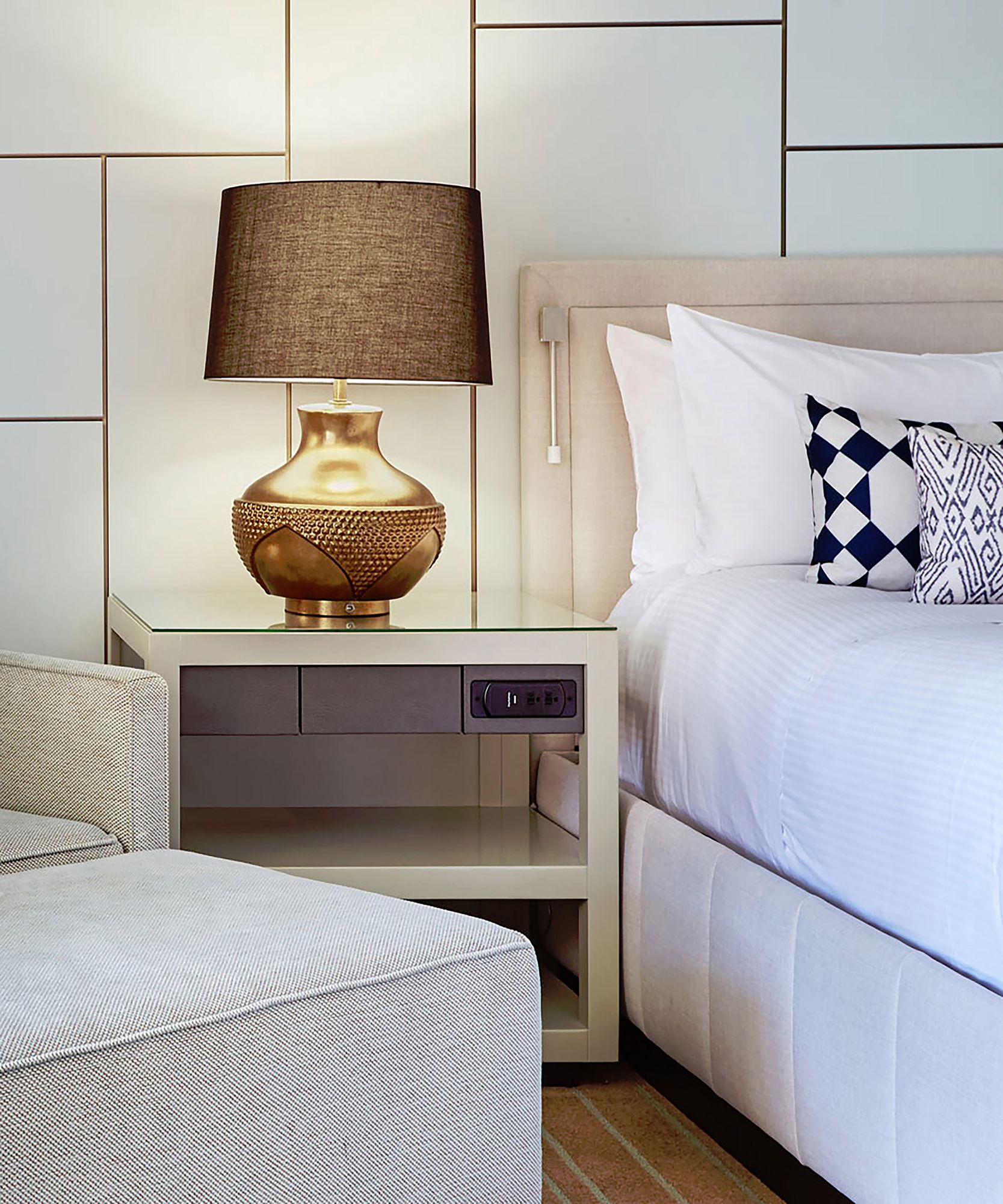 Image 4 Libri Right Brushed Aluminum LED Reading Sconce more views