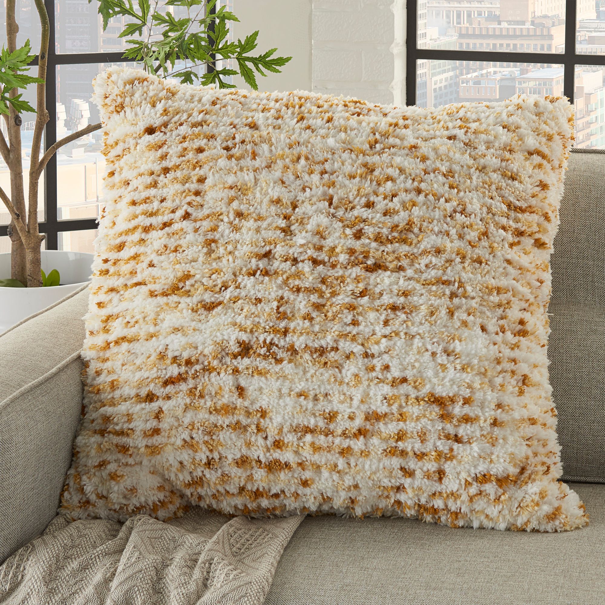 Square hotsell tufted pillows