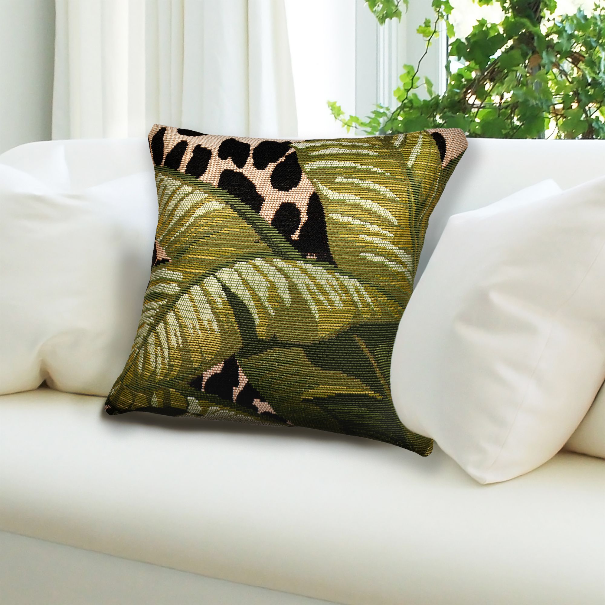 Liora Manne 18" x 18" Green Marina Safari Indoor-Outdoor Pillow