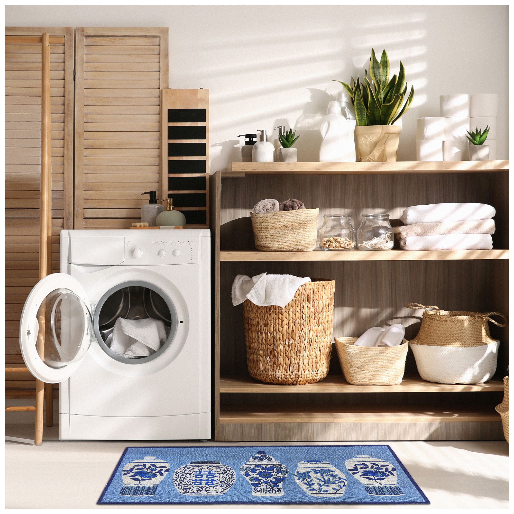 Liora Manne Frontporch Ginger Jars Indoor/Outdoor Mat Blue 2'x5'