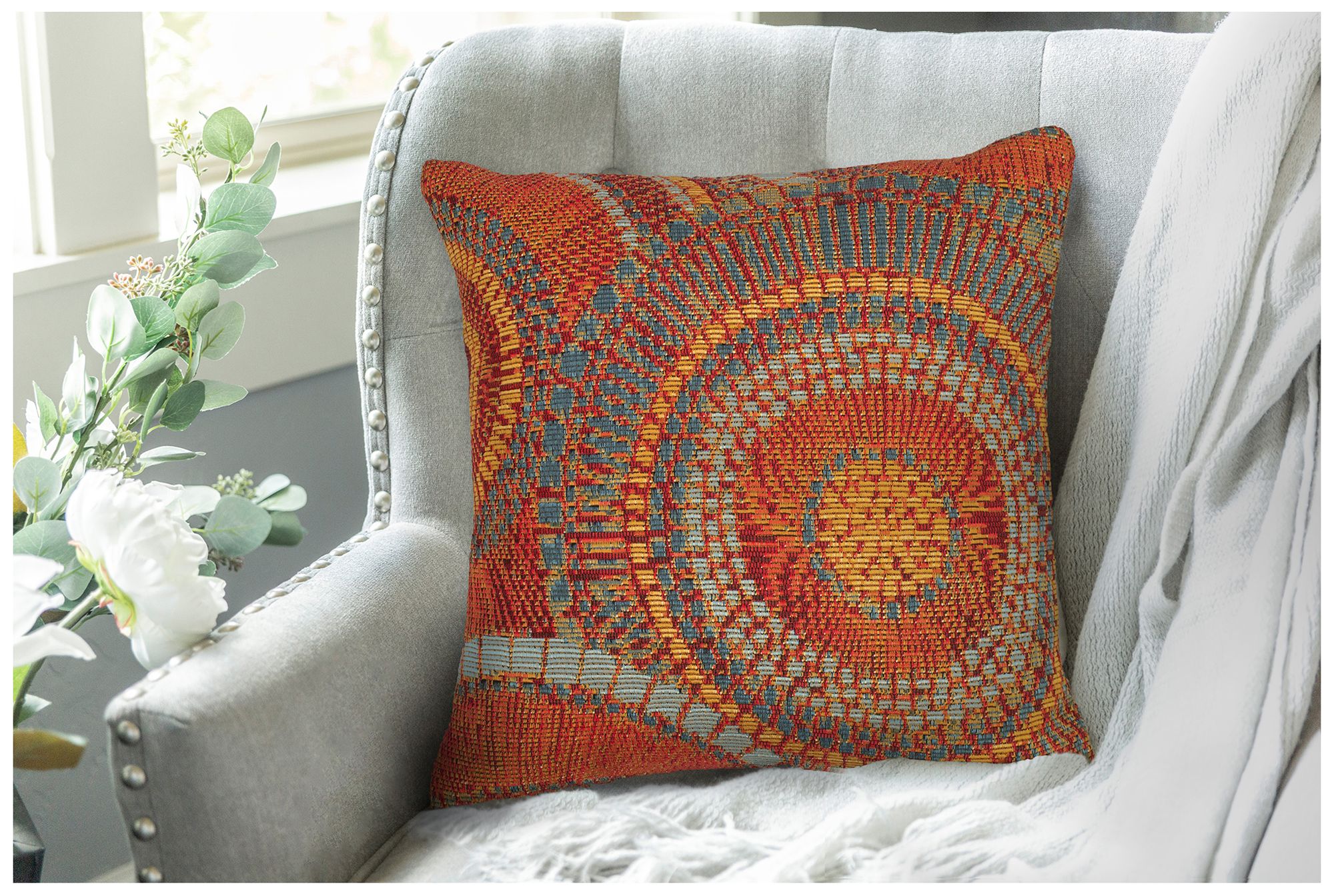 Liora Manne Marina Circles Indoor/Outdoor Pillow Saffron 18"x18"