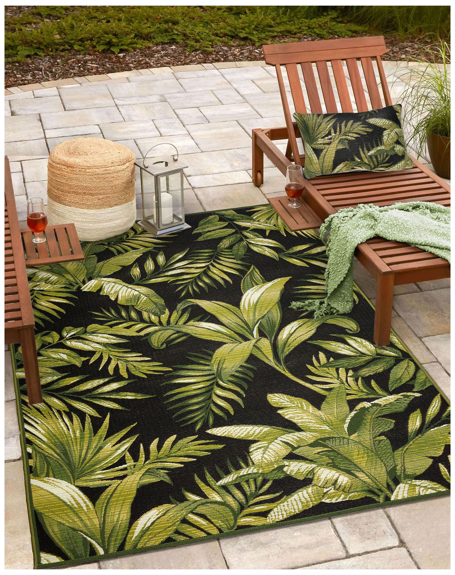 Image 3 Liora Manne Marina Jungle Leaves Indoor/Outdoor Pillow Black 12"x18&qu more views