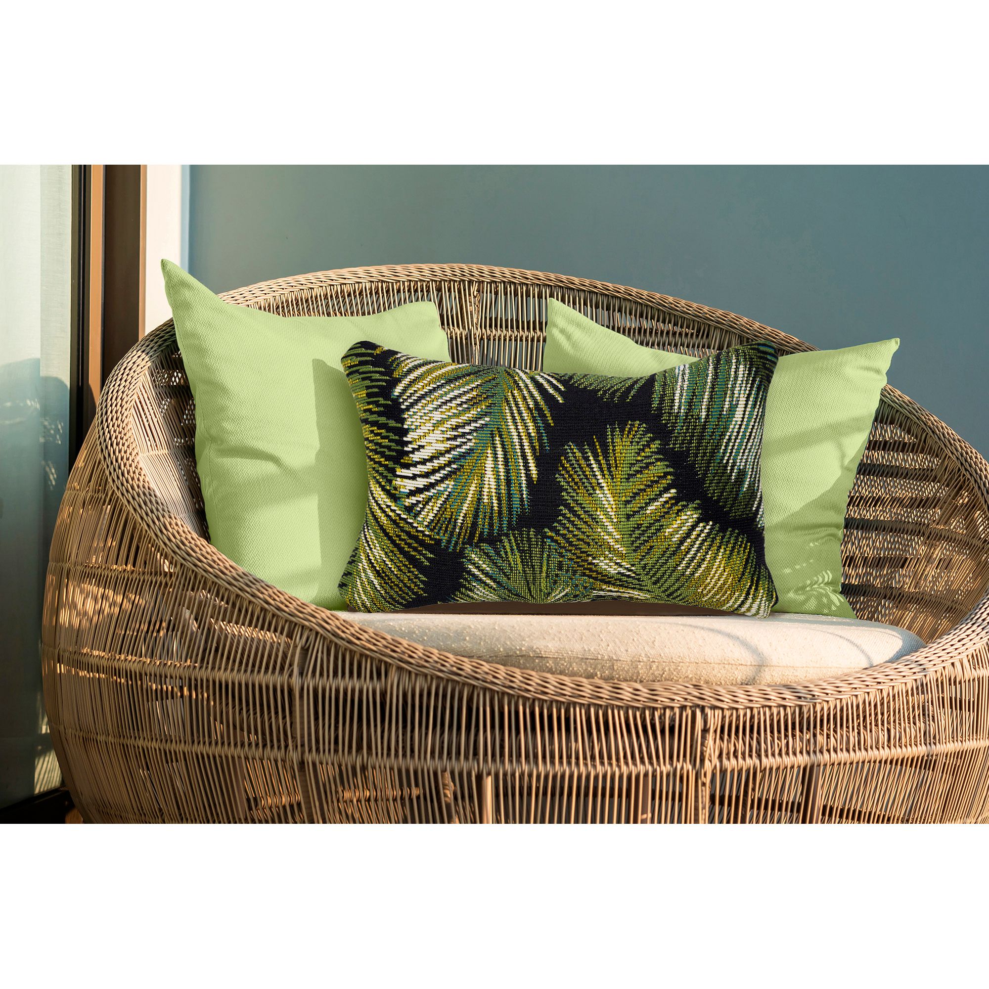 Image 4 Liora Manne Marina Palm Border Indoor/Outdoor Pillow Black 12" x 18 more views