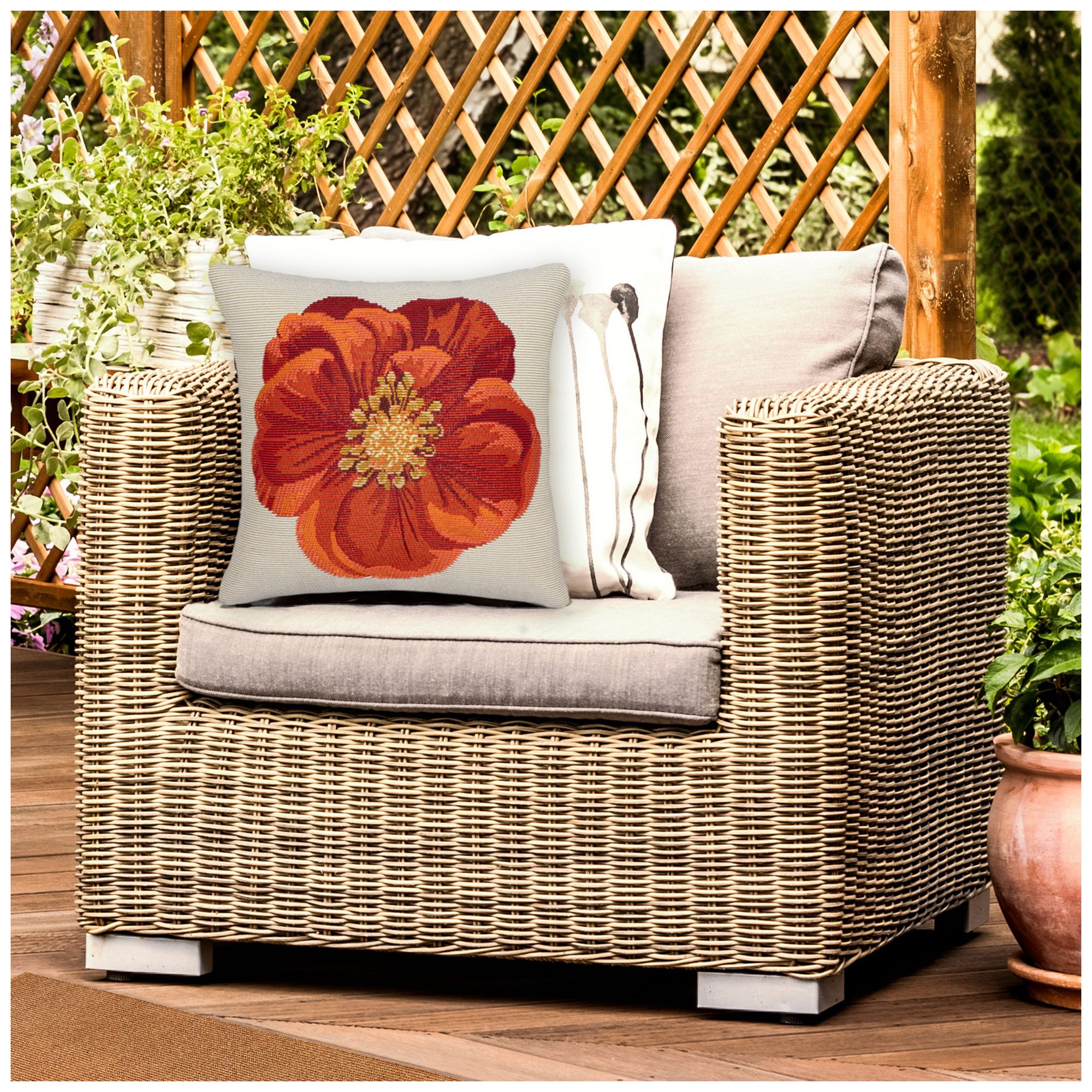 Image 3 Liora Manne Marina Red Flower Indoor/Outdoor Pillow Red 18"x18" more views