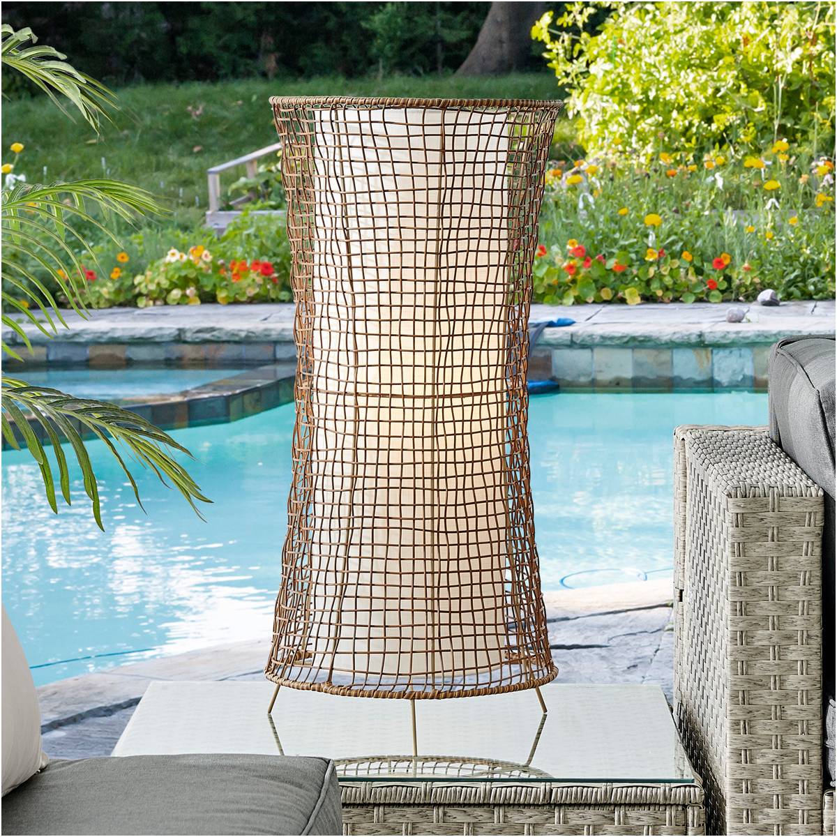 26 In. - 30 In., Mid-Century, Outdoor | Lamps Plus