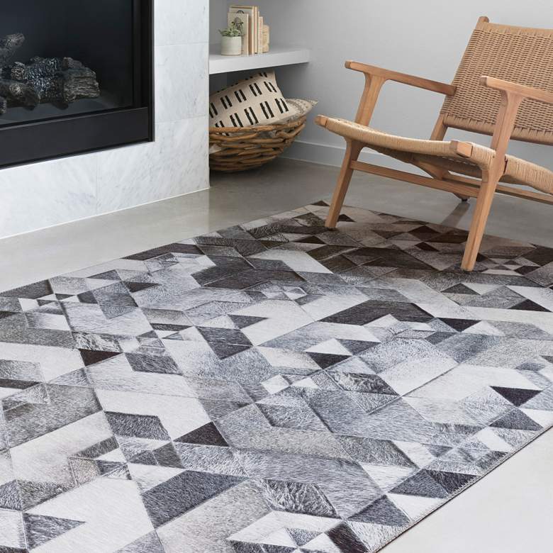 Image 1 Loloi Maddox MAD-03 5'x7'6" Gray and Ivory Area Rug
