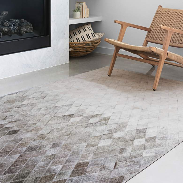 Image 2 Loloi Maddox MAD-04 5'x7'6" Sand and Taupe Area Rug