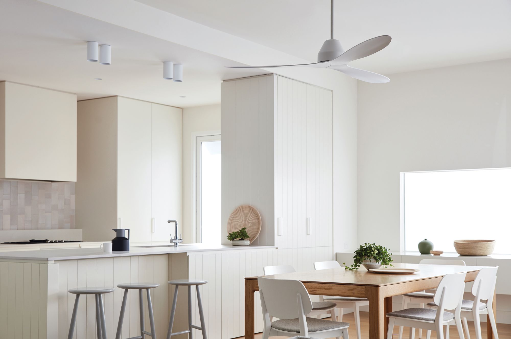 Image 2 Lucci Air Whitehaven 56" DC Smart Indoor/Outdoor White Fan more views