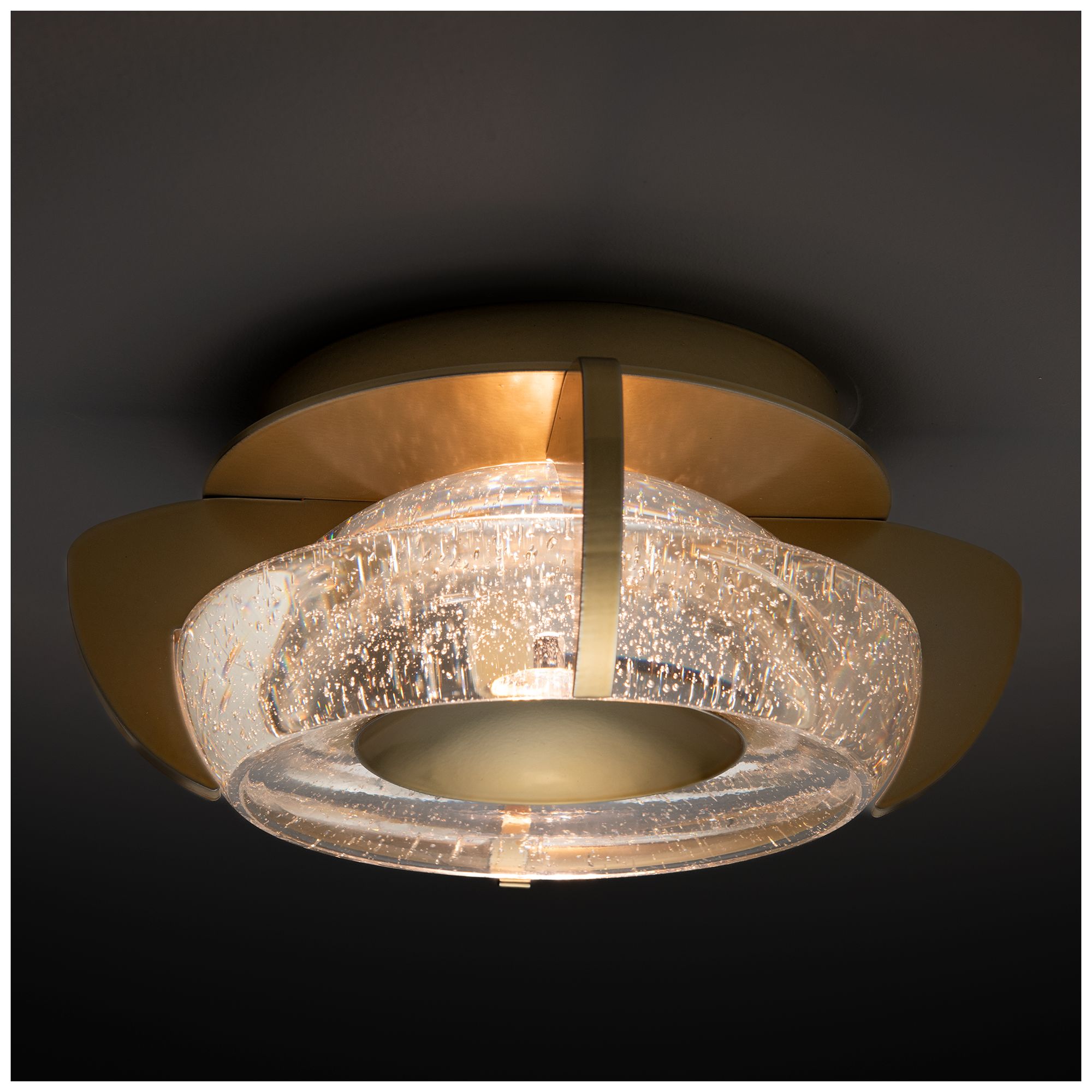 Lustra 10"Wide Modern Brass LED Wall Sconce/Flush Mount
