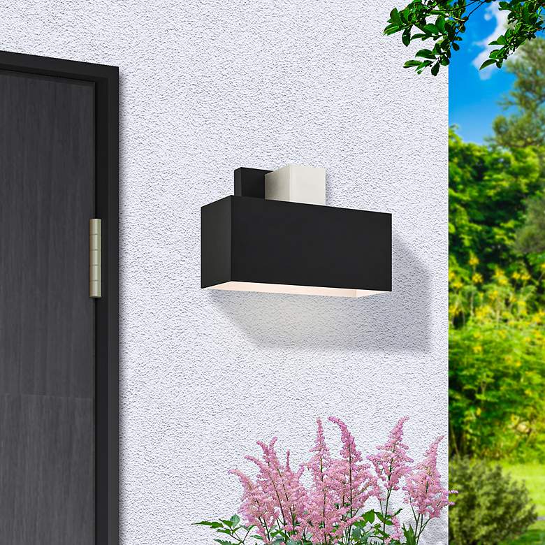 Image 1 Lynx 1 Light Black Outdoor ADA Wall Sconce