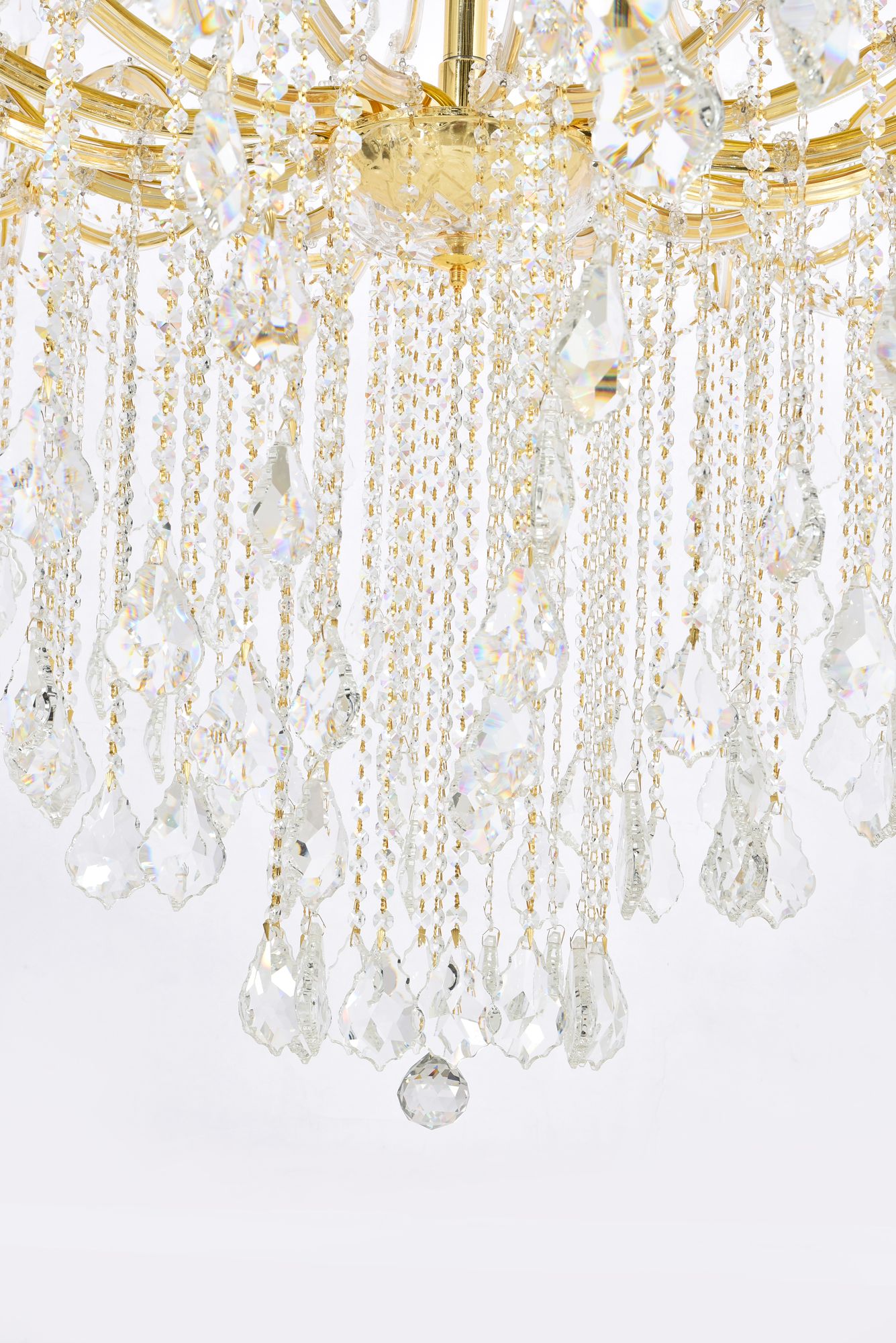 Image 5 Maria Theresa 84 Lt Gold Chandelier Clear more views