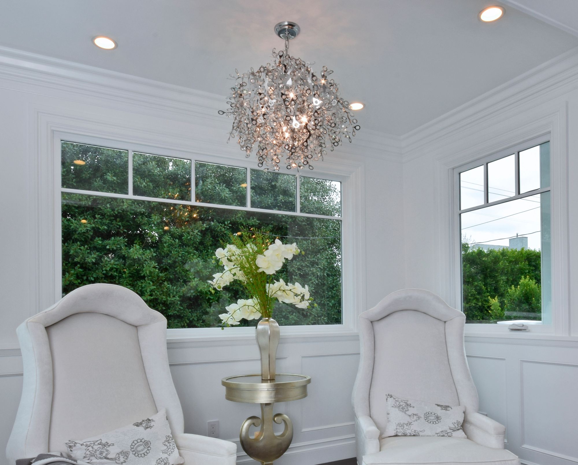 Maxim Comet 25" Wide Chrome and Crystal Chandelier in scene