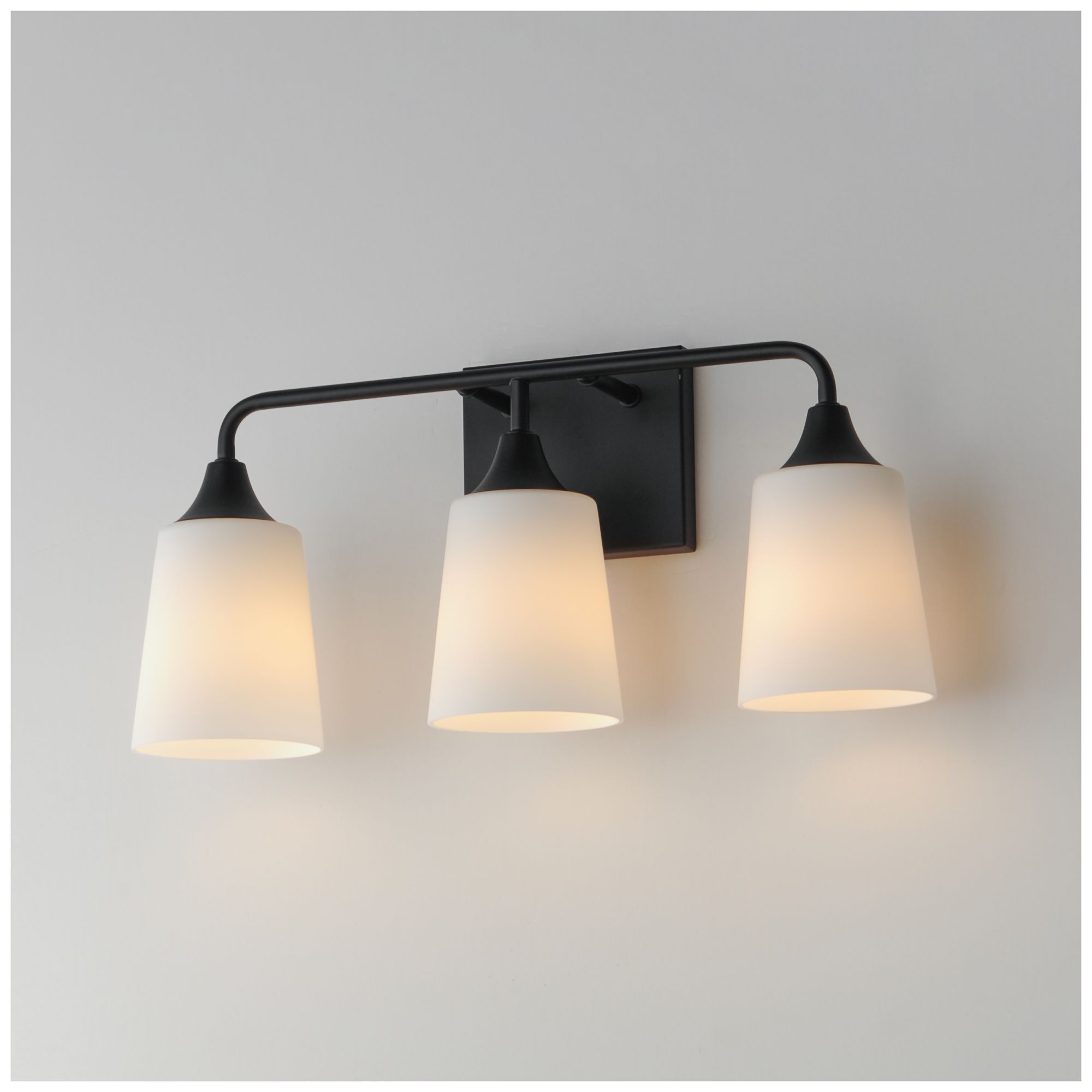Image 4 Maxim Hudson 20 1/2" Wide White/Black 3-Light Bath Vanity more views