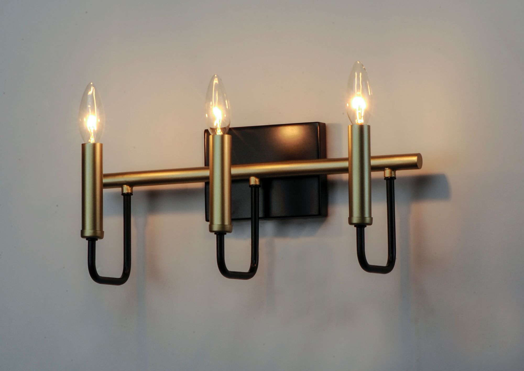 Maxim Lighting Sullivan Collection