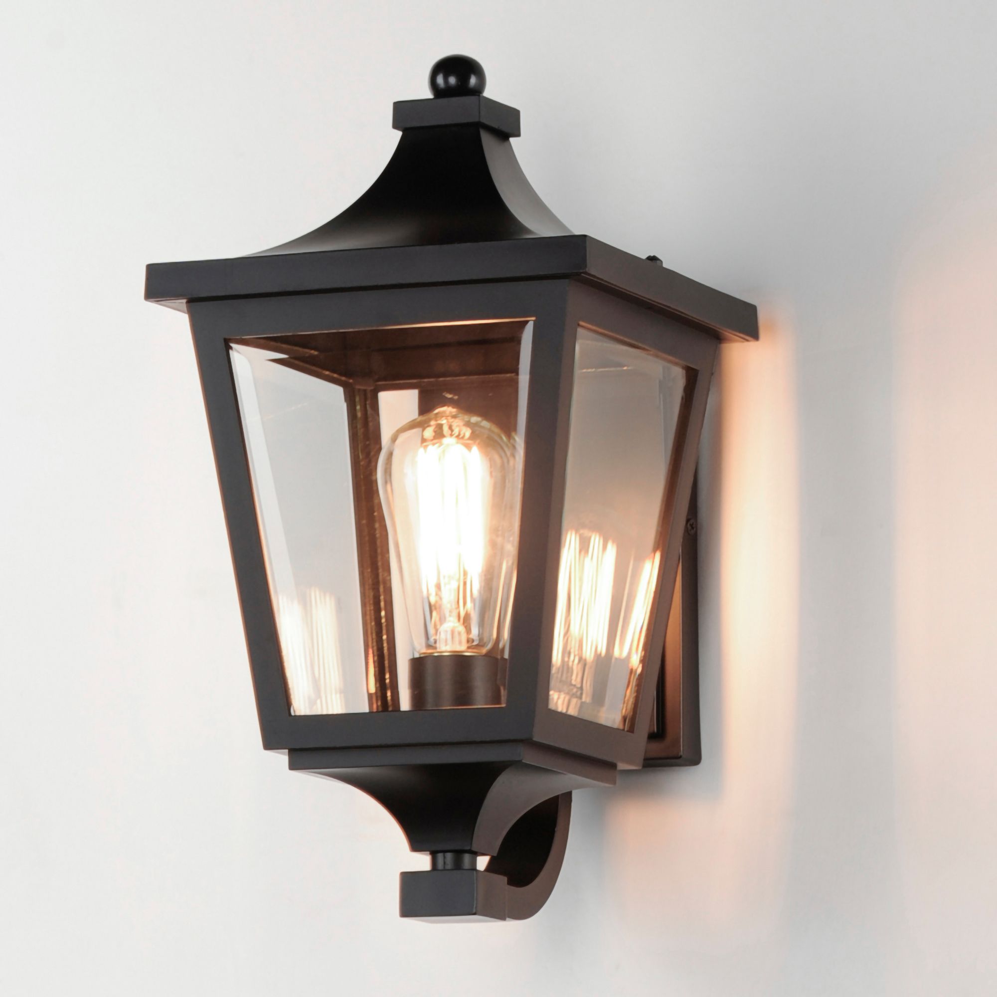 Maxim Lighting Sutton Place VX Collection