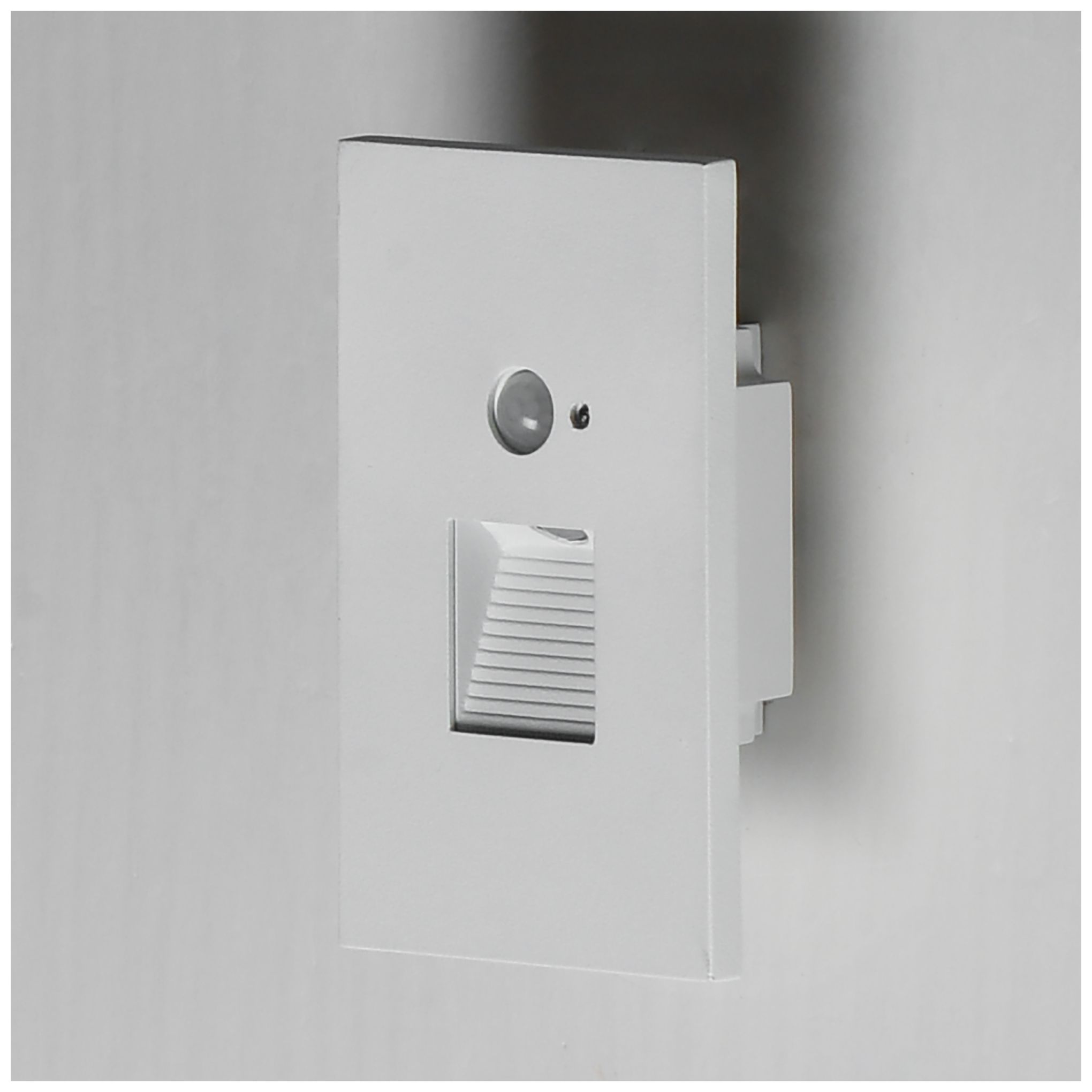 Image 5 Maxim Path 3" Wide White Step Light with Motion Sensor - 3CCT more views